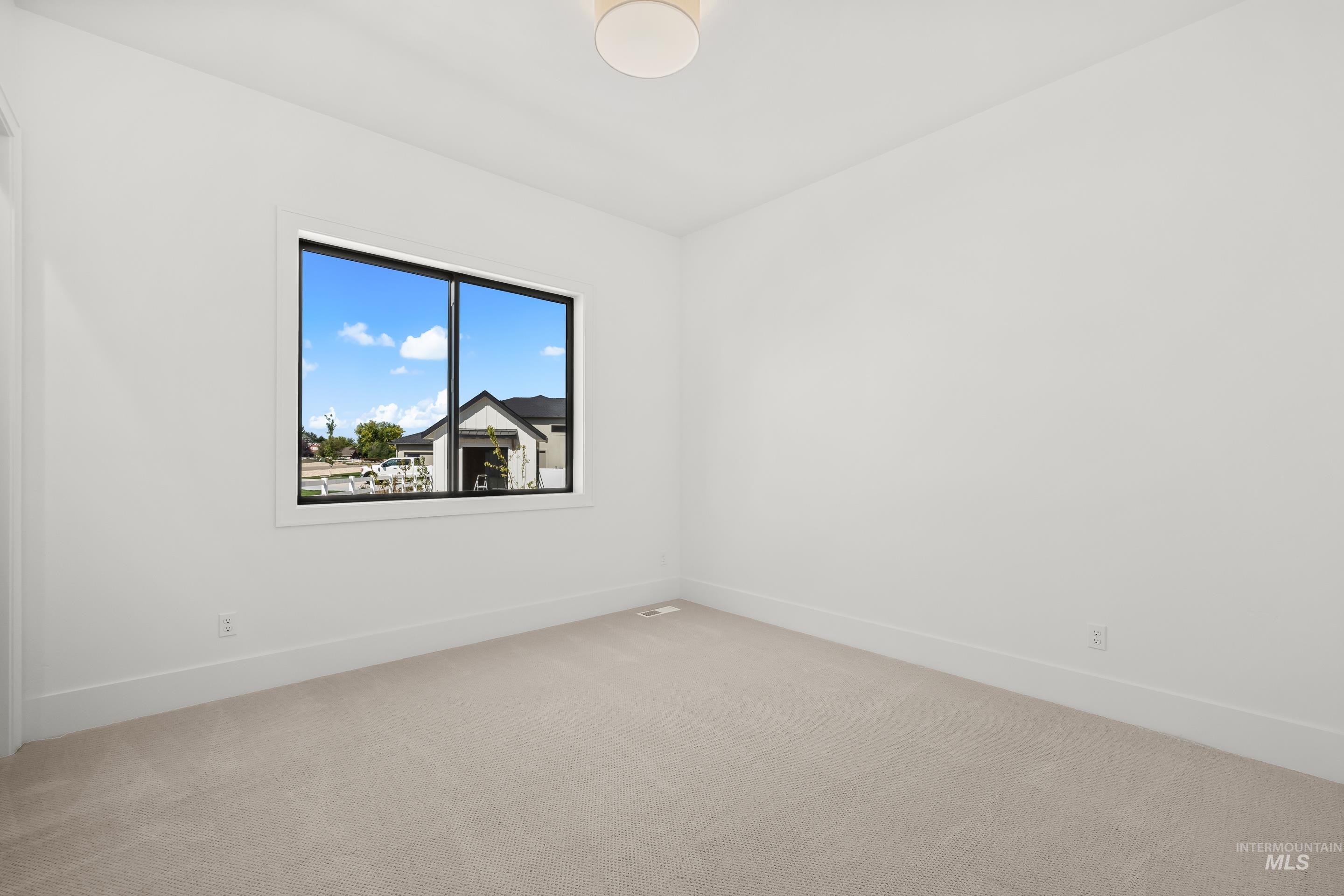 9316 Basin Kid Ct Property Photo 39