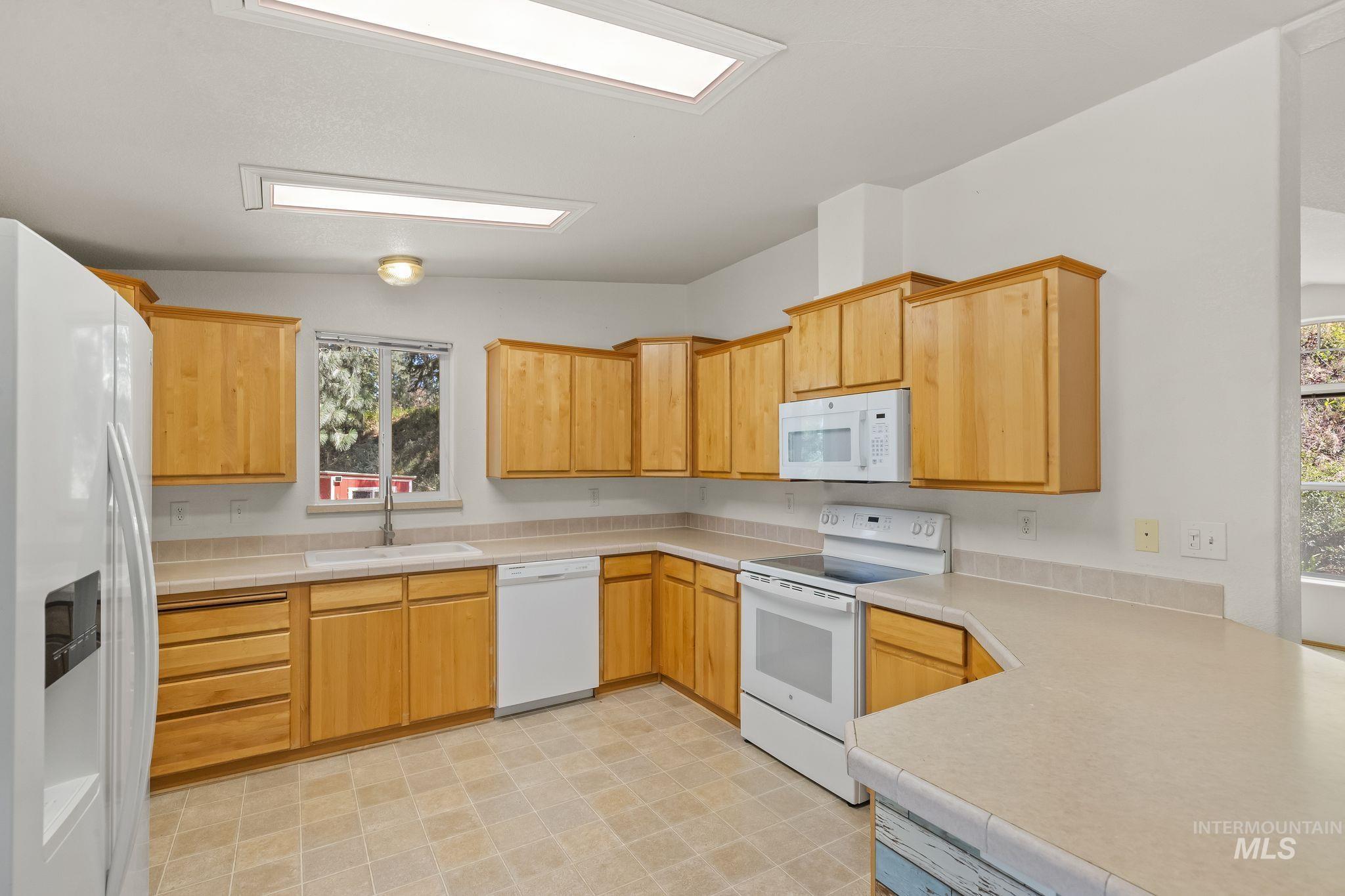 40936 Bobcat Lane Property Photo 12