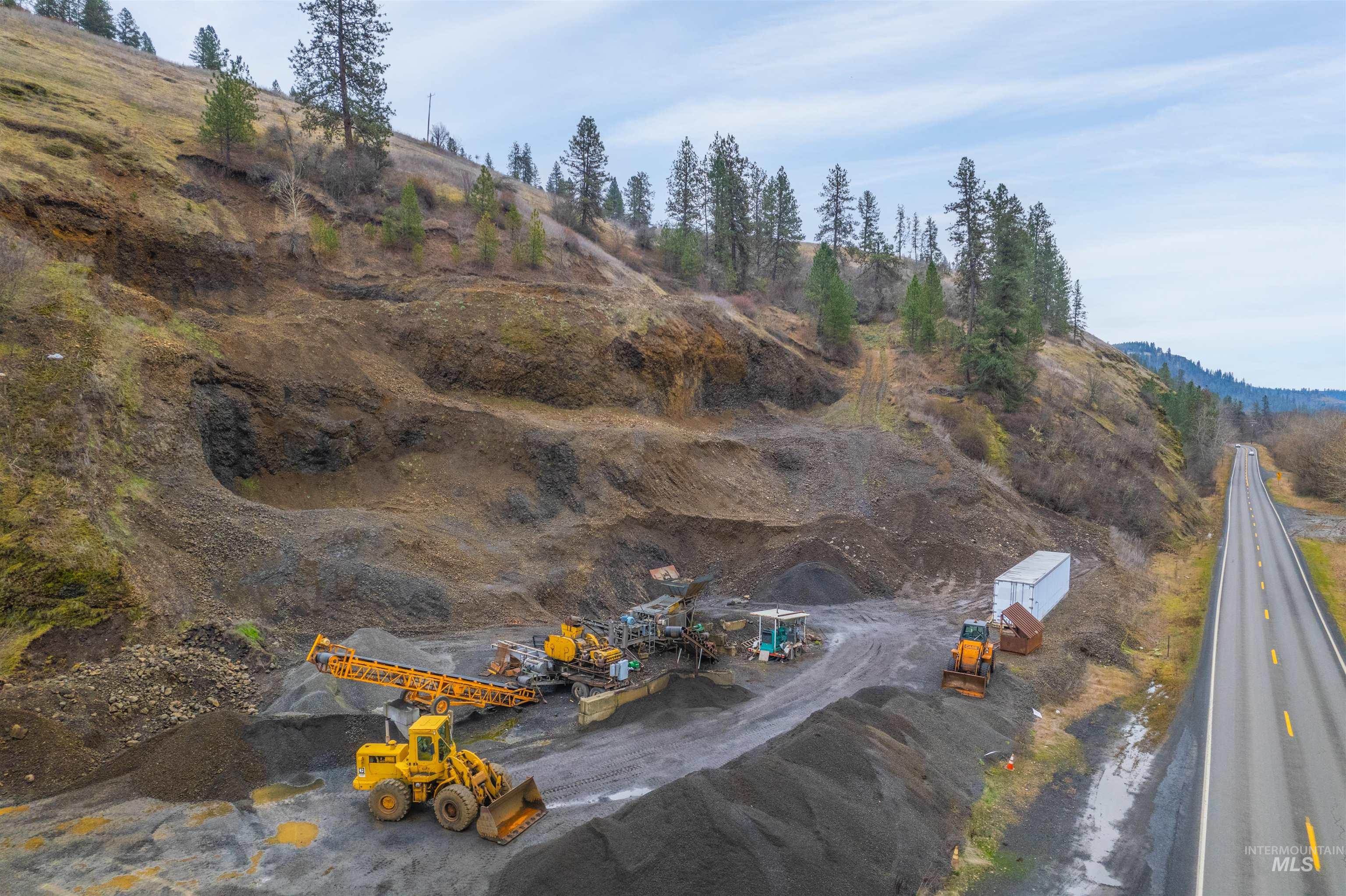 TBD HWY 13