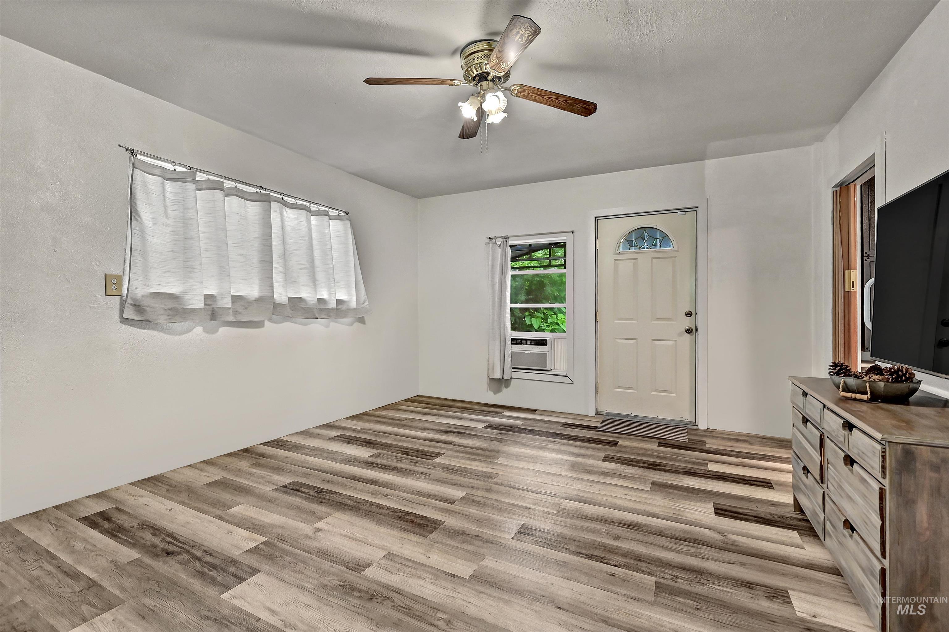 2206 S Manitou Ave Property Photo 19