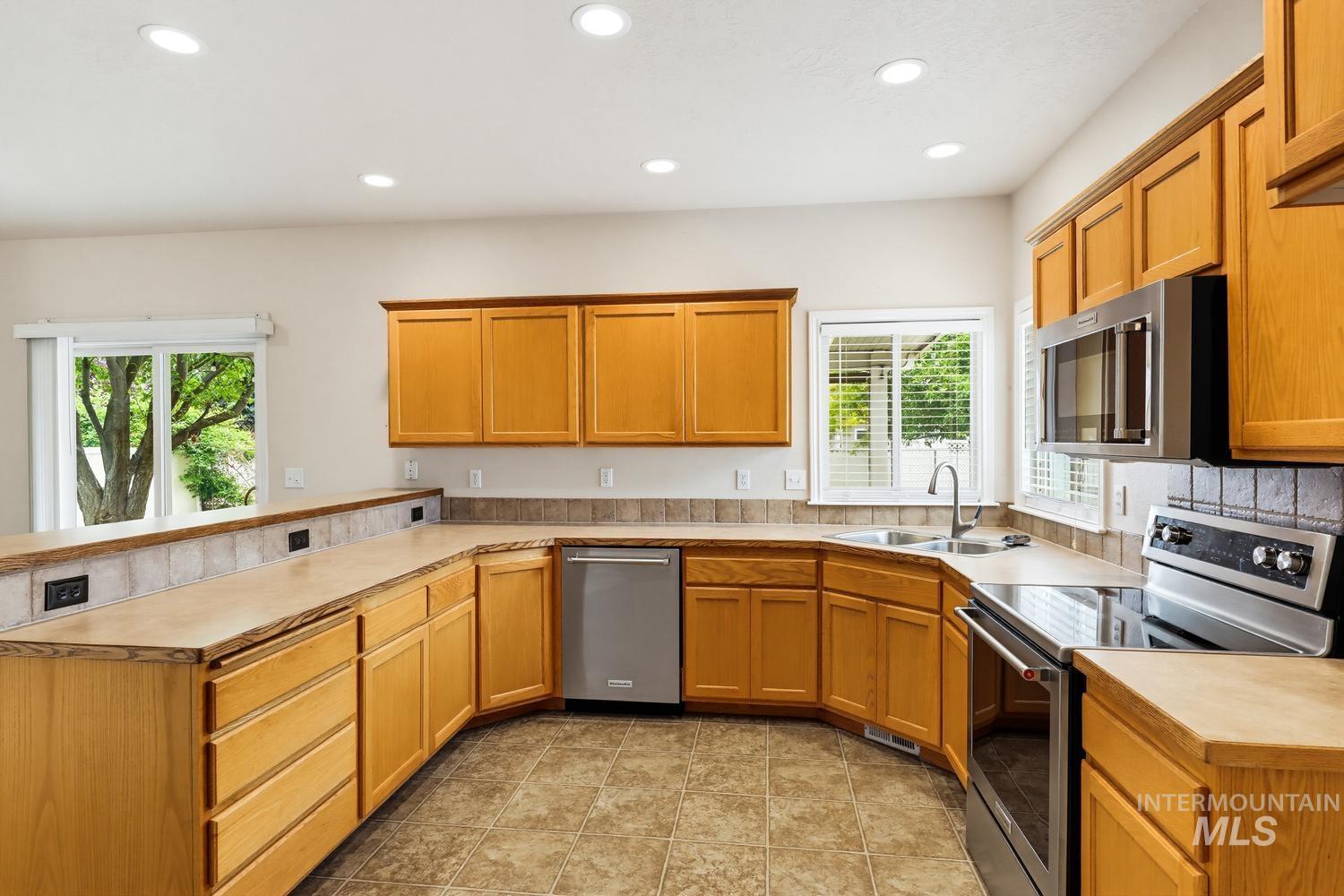 3839 N Cool River Way Property Photo 17