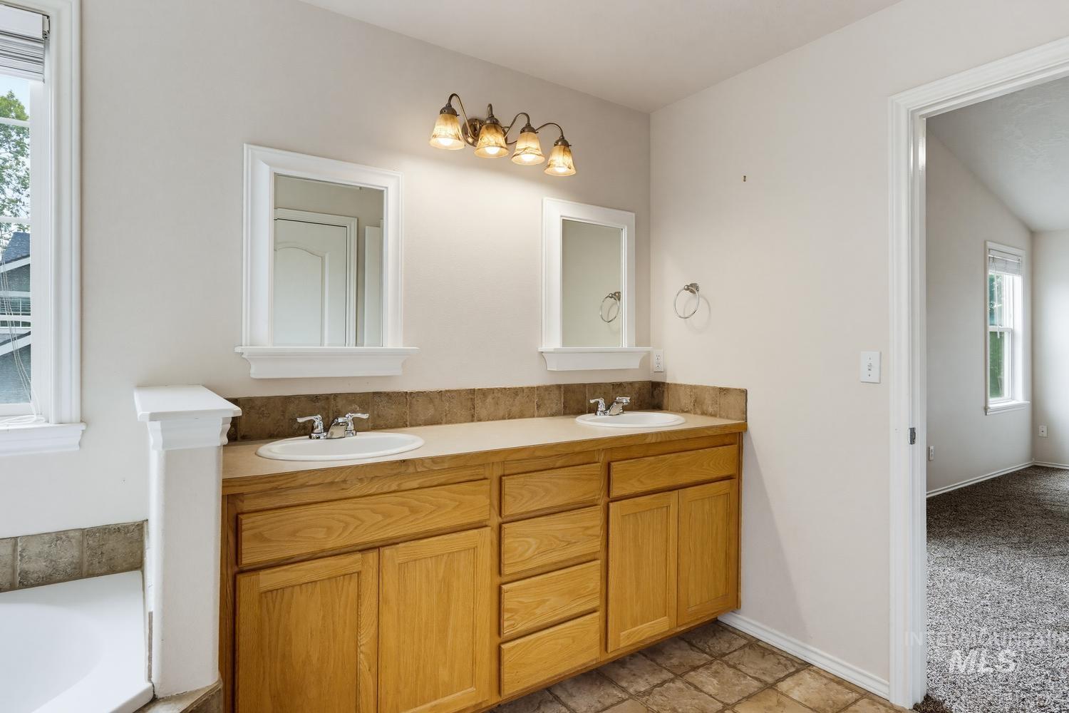 3839 N Cool River Way Property Photo 27