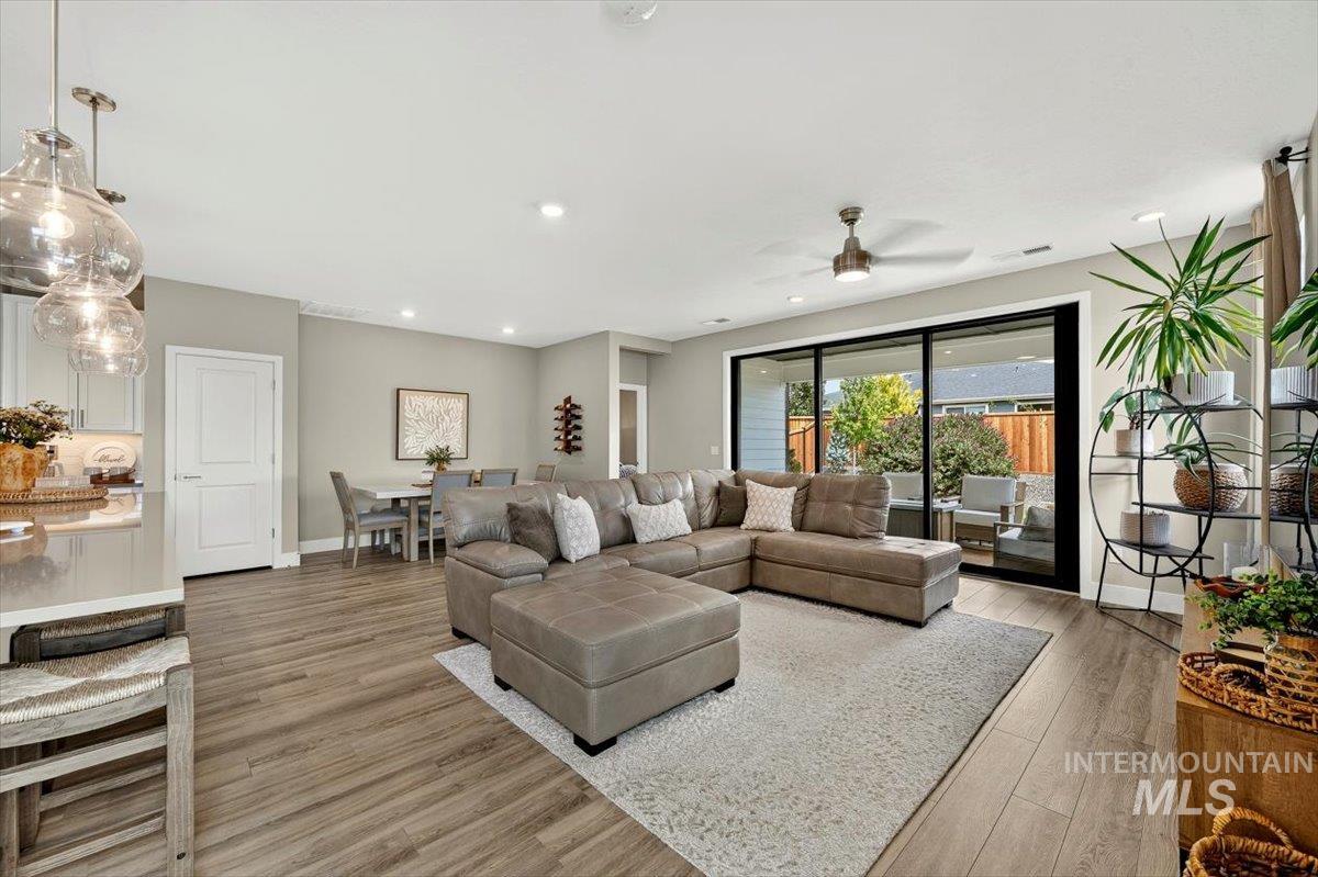12150 S Glory Ln Property Photo 19