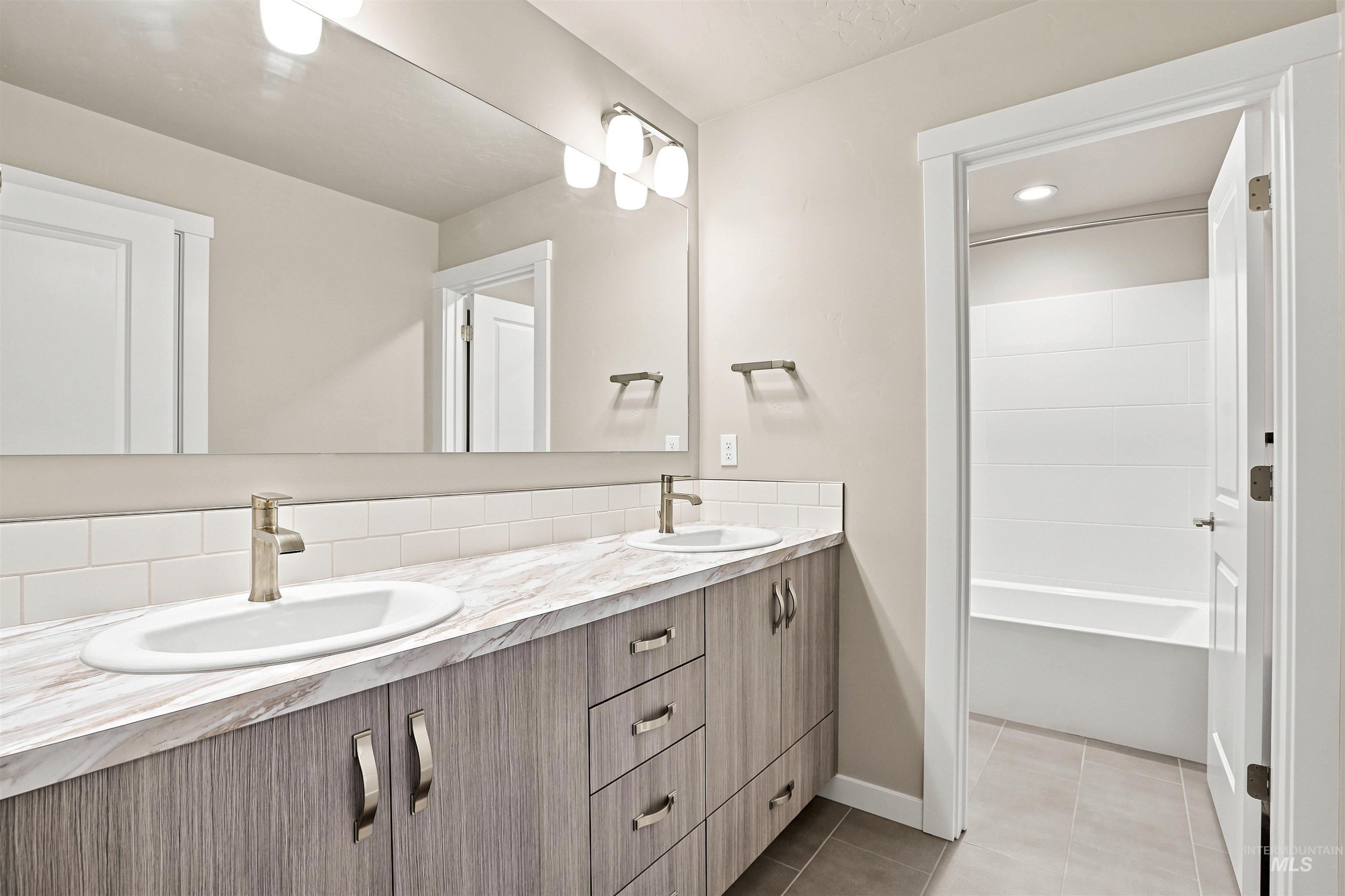 10374 Stony Oak St Property Photo 39