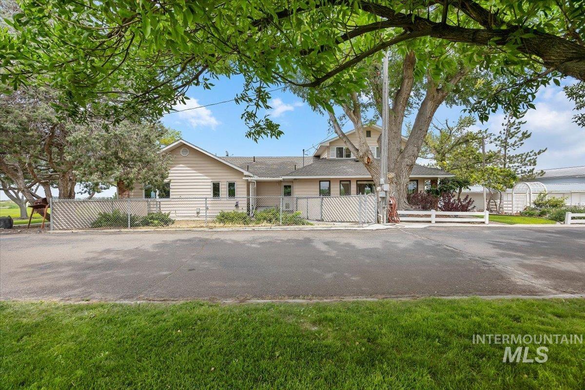 3934 N 1600 E Property Photo 3