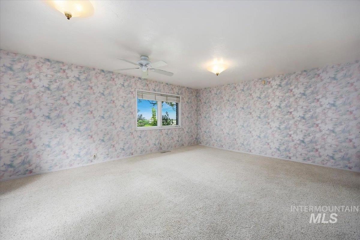 3934 N 1600 E Property Photo 27