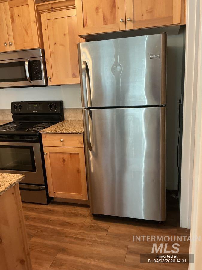 276 E Main Loop Property Photo 8