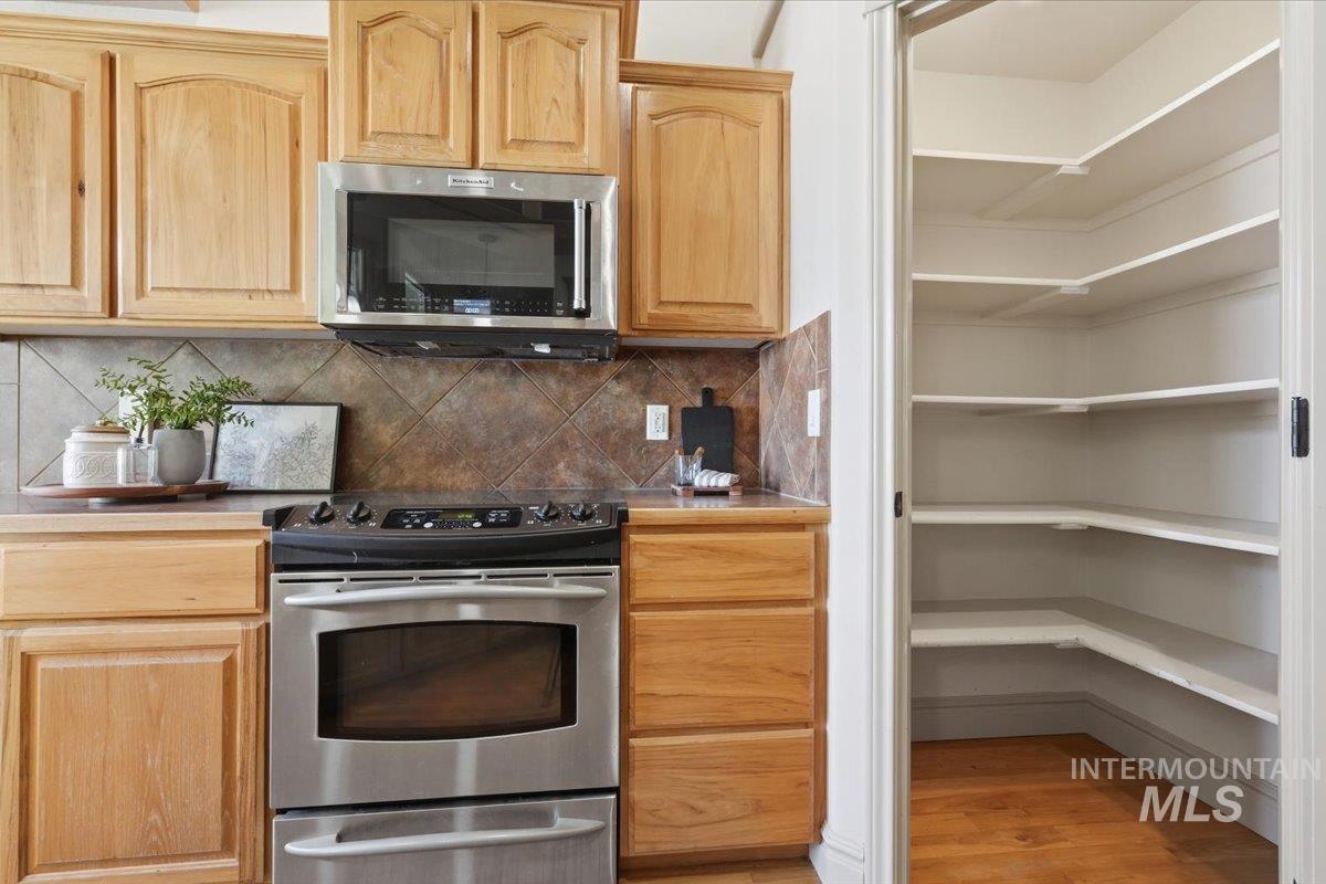 2208 W Kelly Creek Dr Property Photo 11