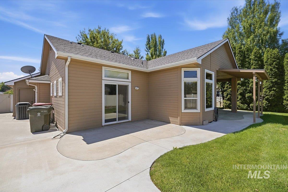 2208 W Kelly Creek Dr Property Photo 32
