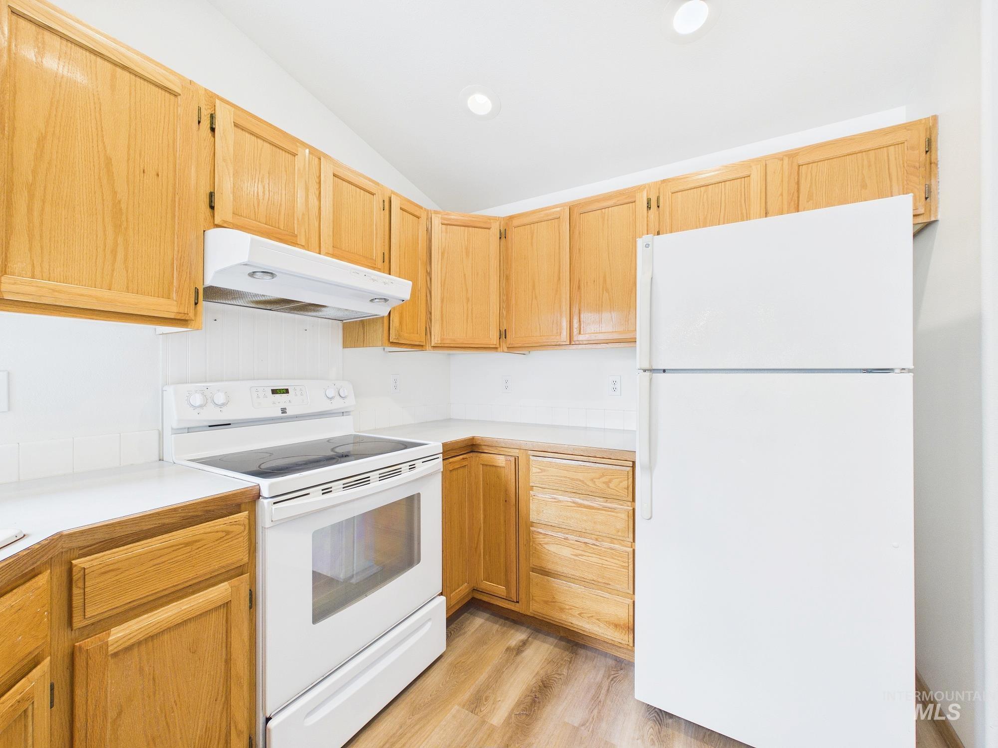 804 E Main #6 Property Photo 13