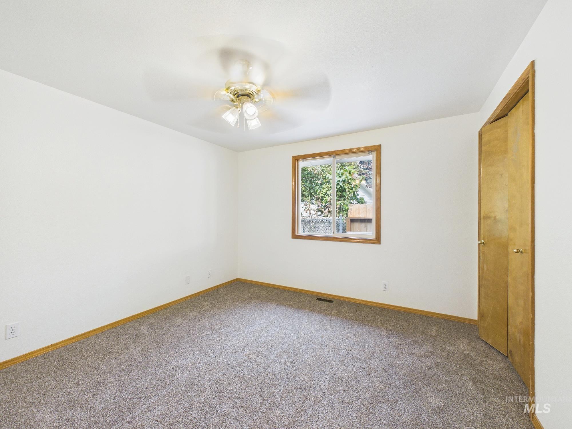 804 E Main #6 Property Photo 22