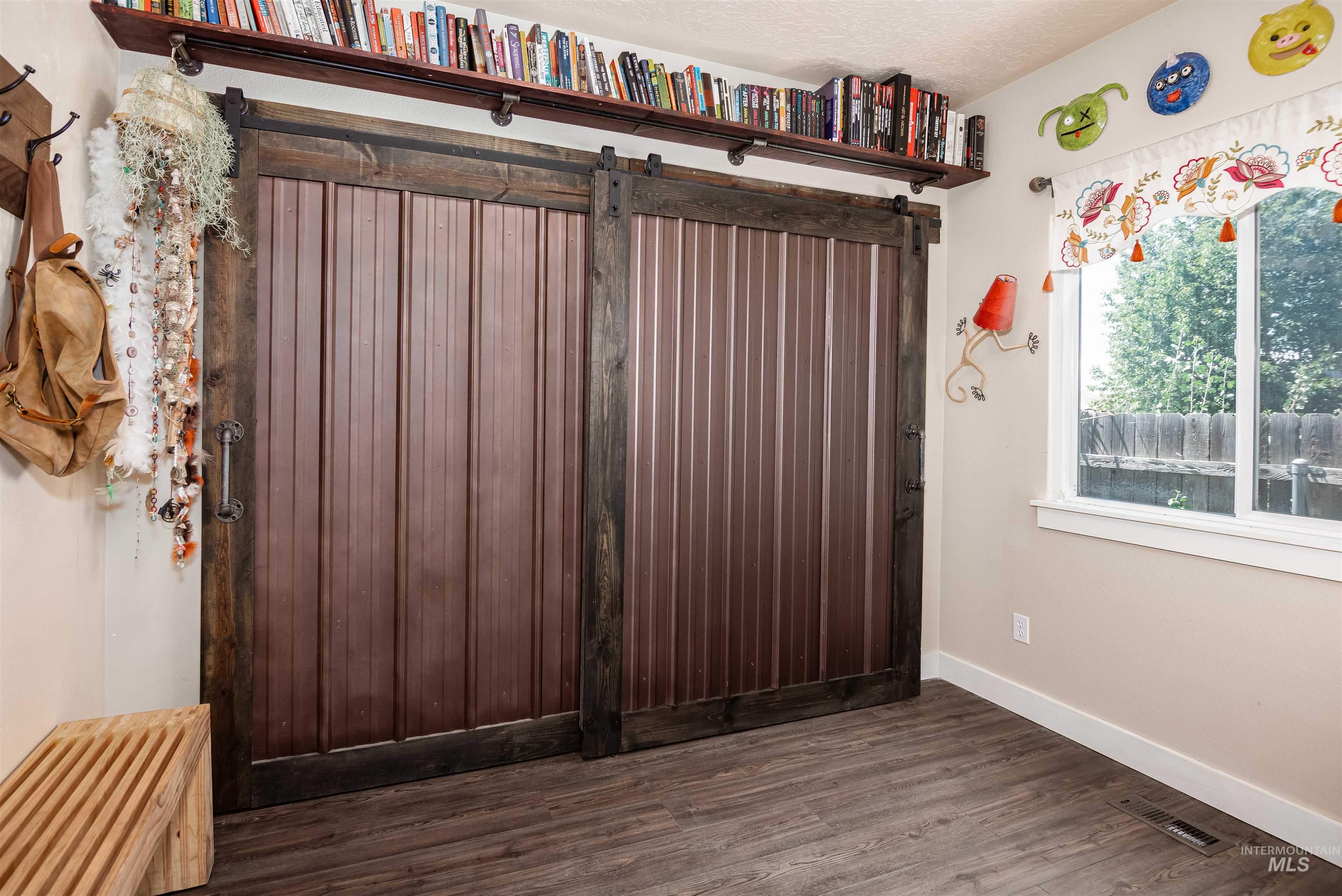 5023 E Geranium Property Photo 12