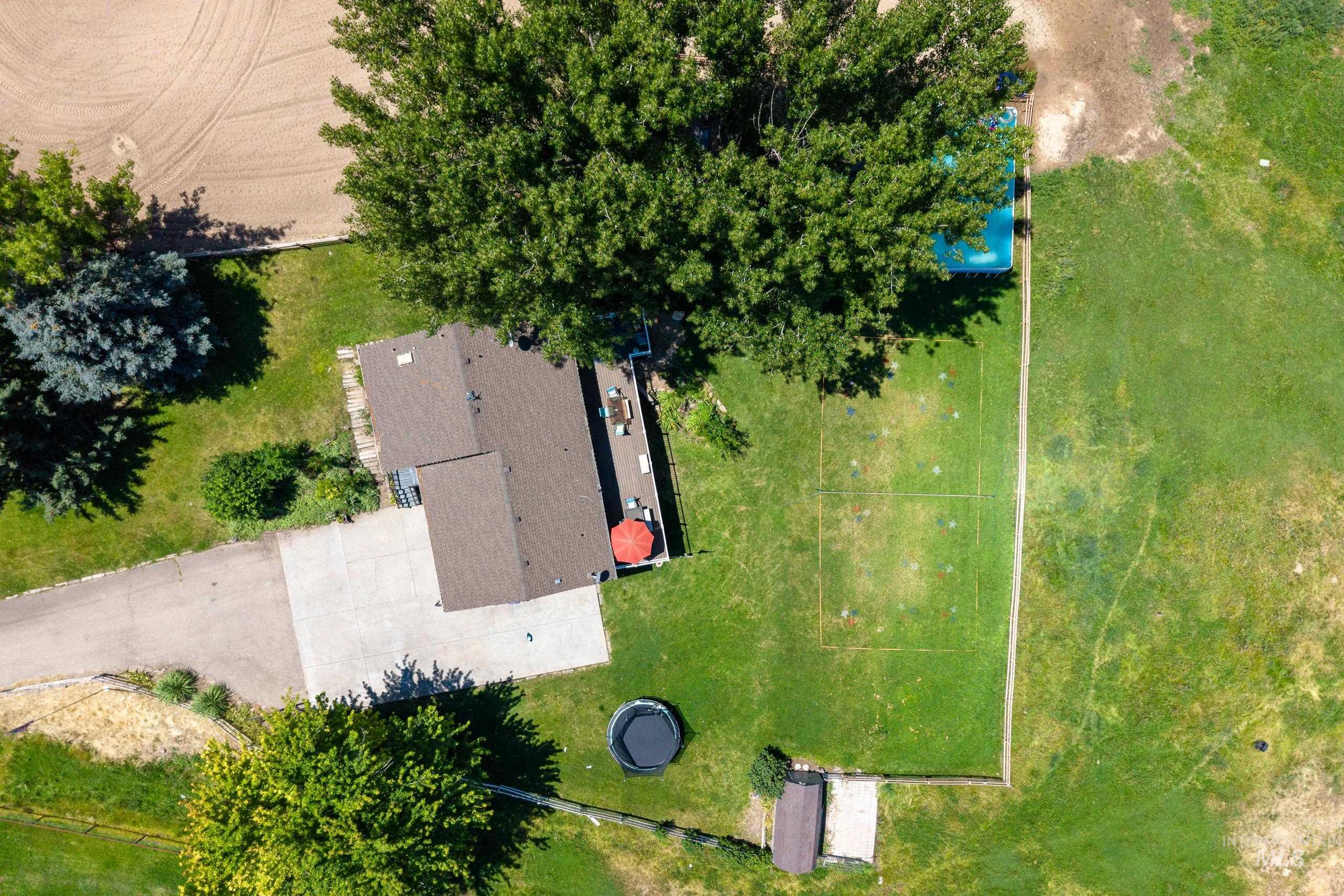 9696 Gloria Rd. Property Photo 46