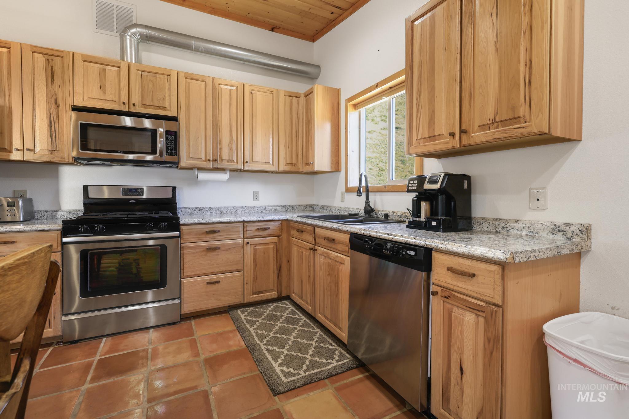 503 N Alpine Cir. Property Photo 4