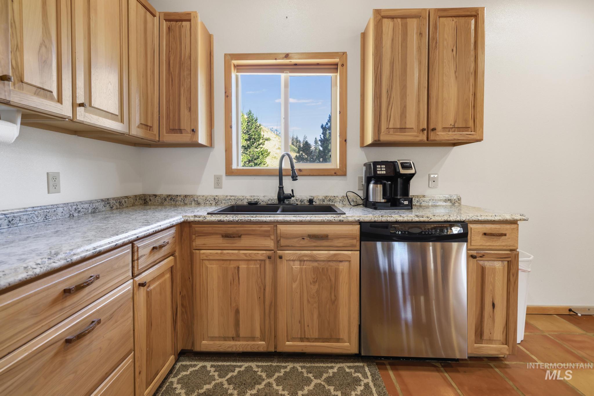 503 N Alpine Cir. Property Photo 6