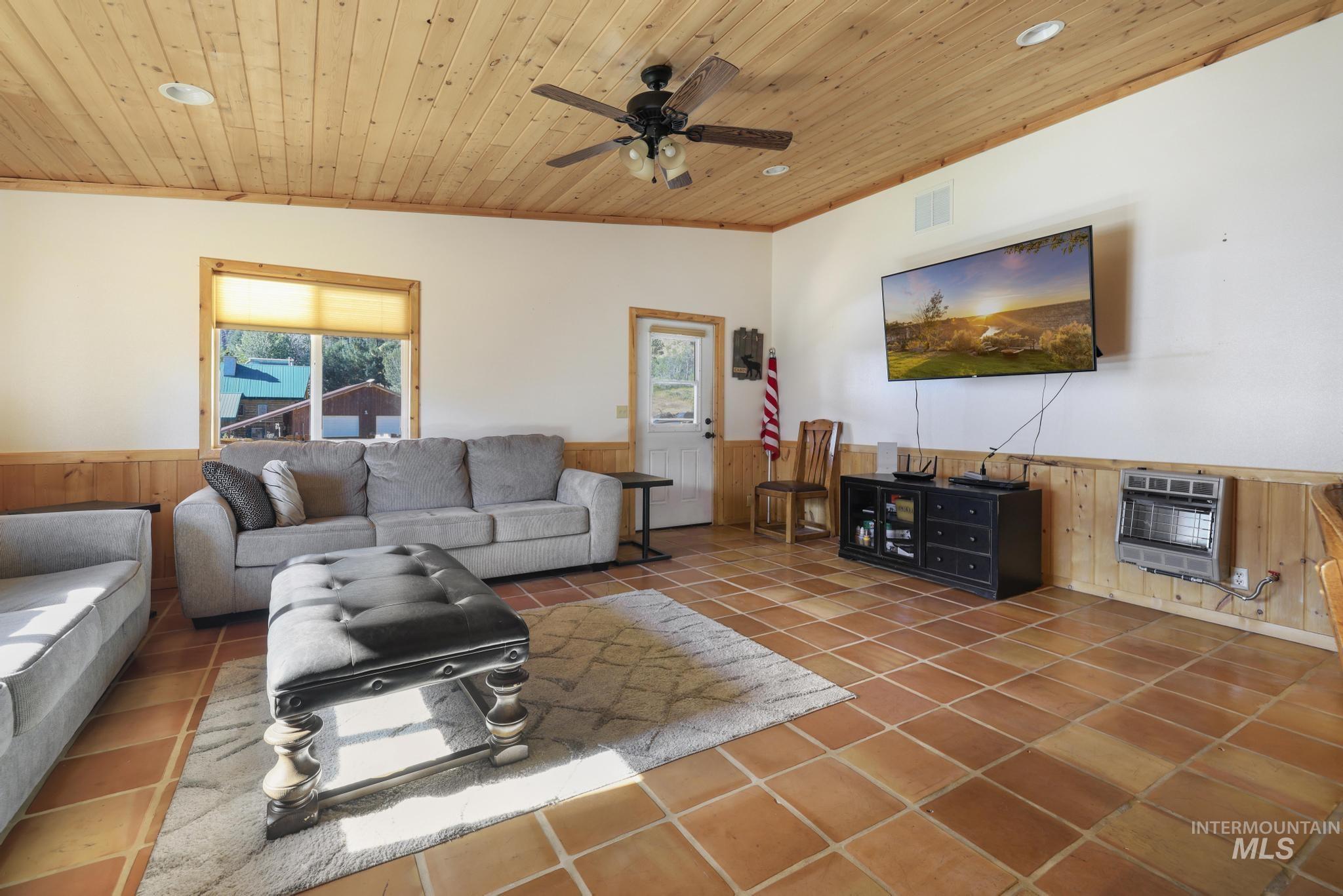 503 N Alpine Cir. Property Photo 10