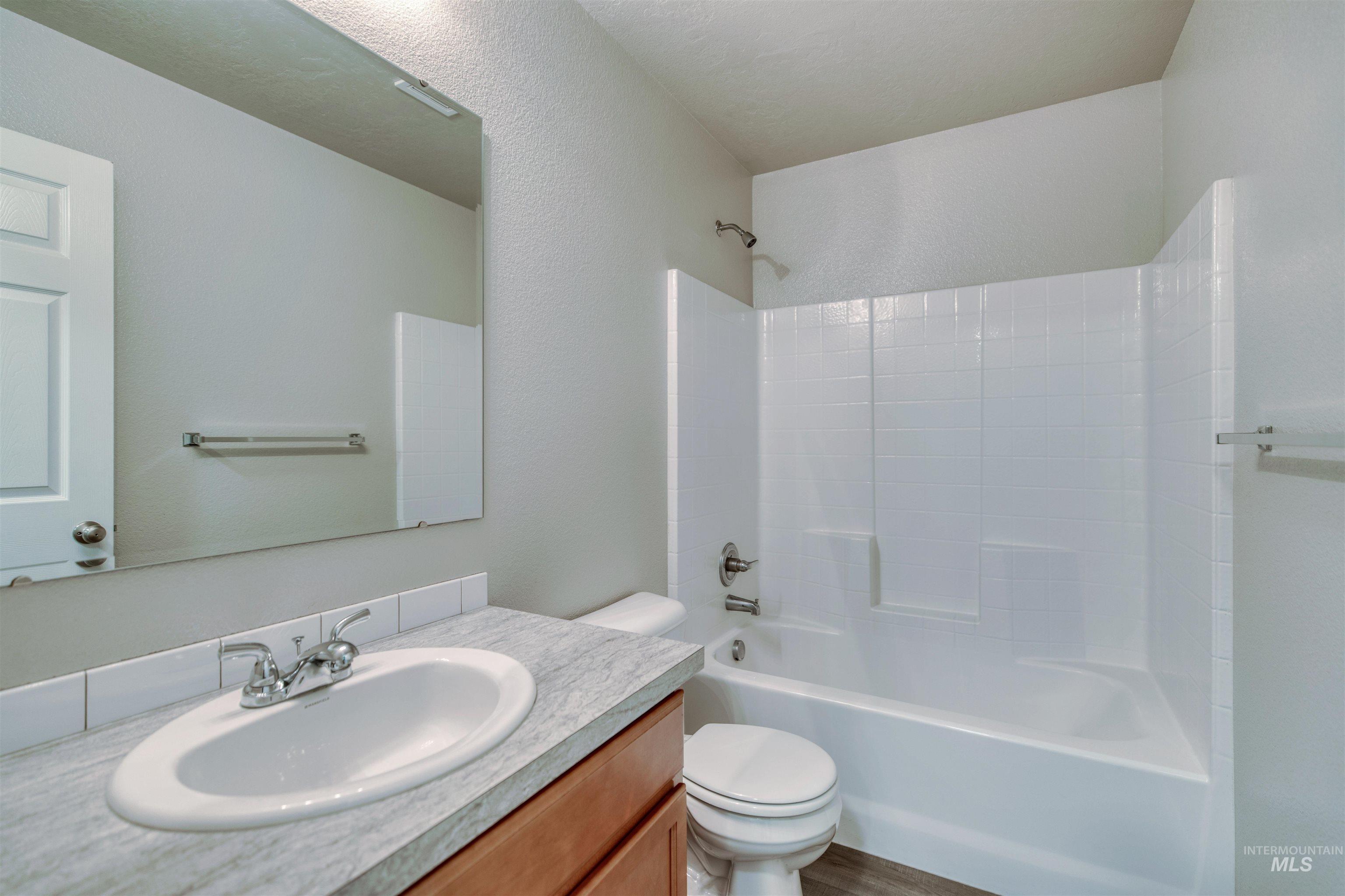4609 E Middle Fork Way Property Photo 22