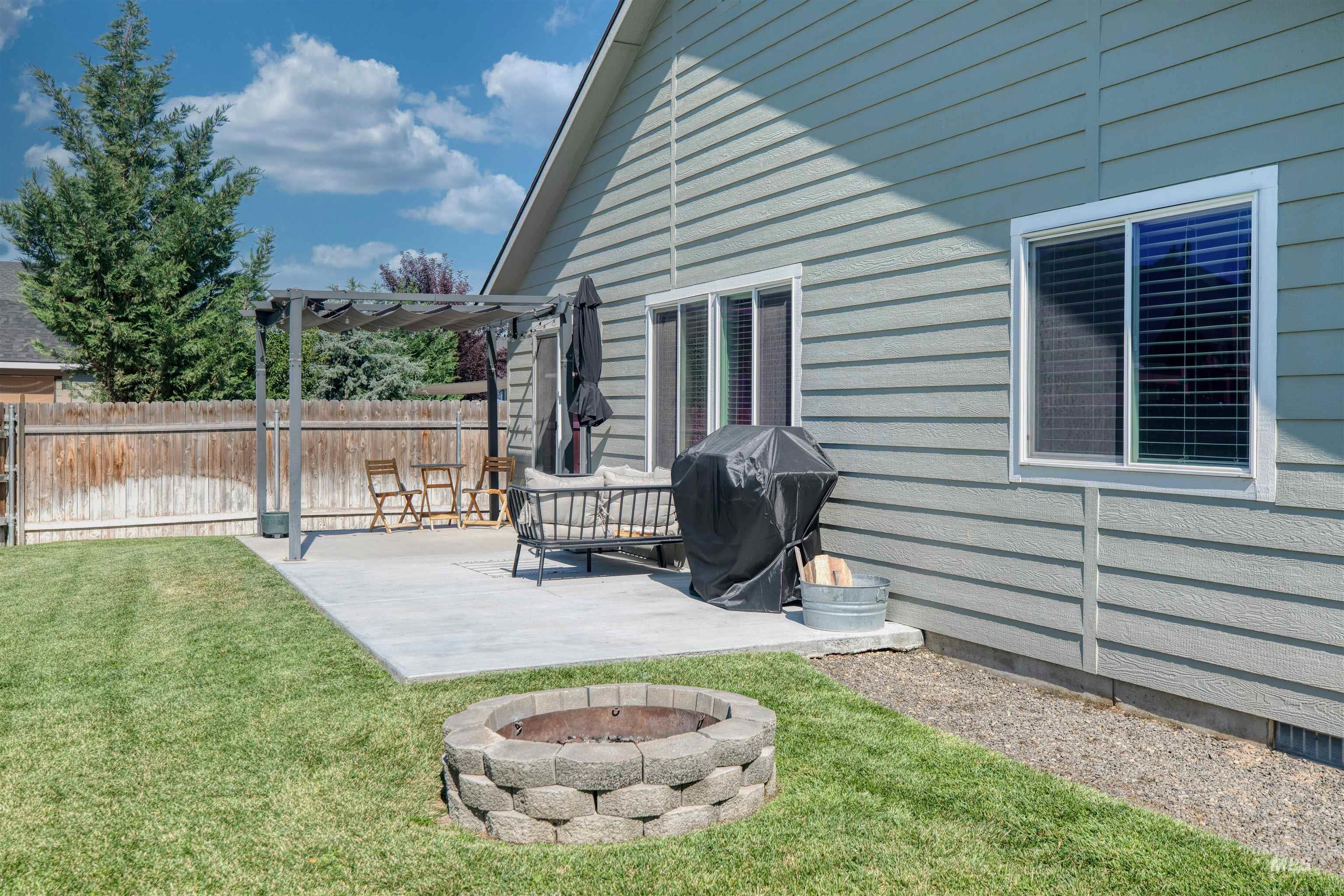 4609 E Middle Fork Way Property Photo 27