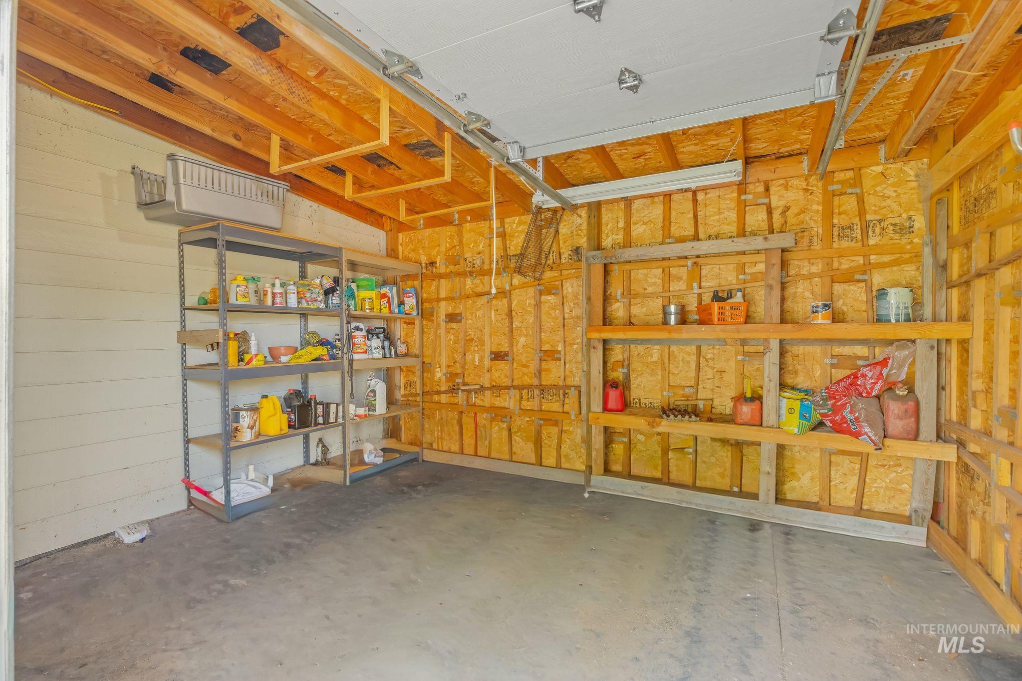 3416 10th St Property Photo 15