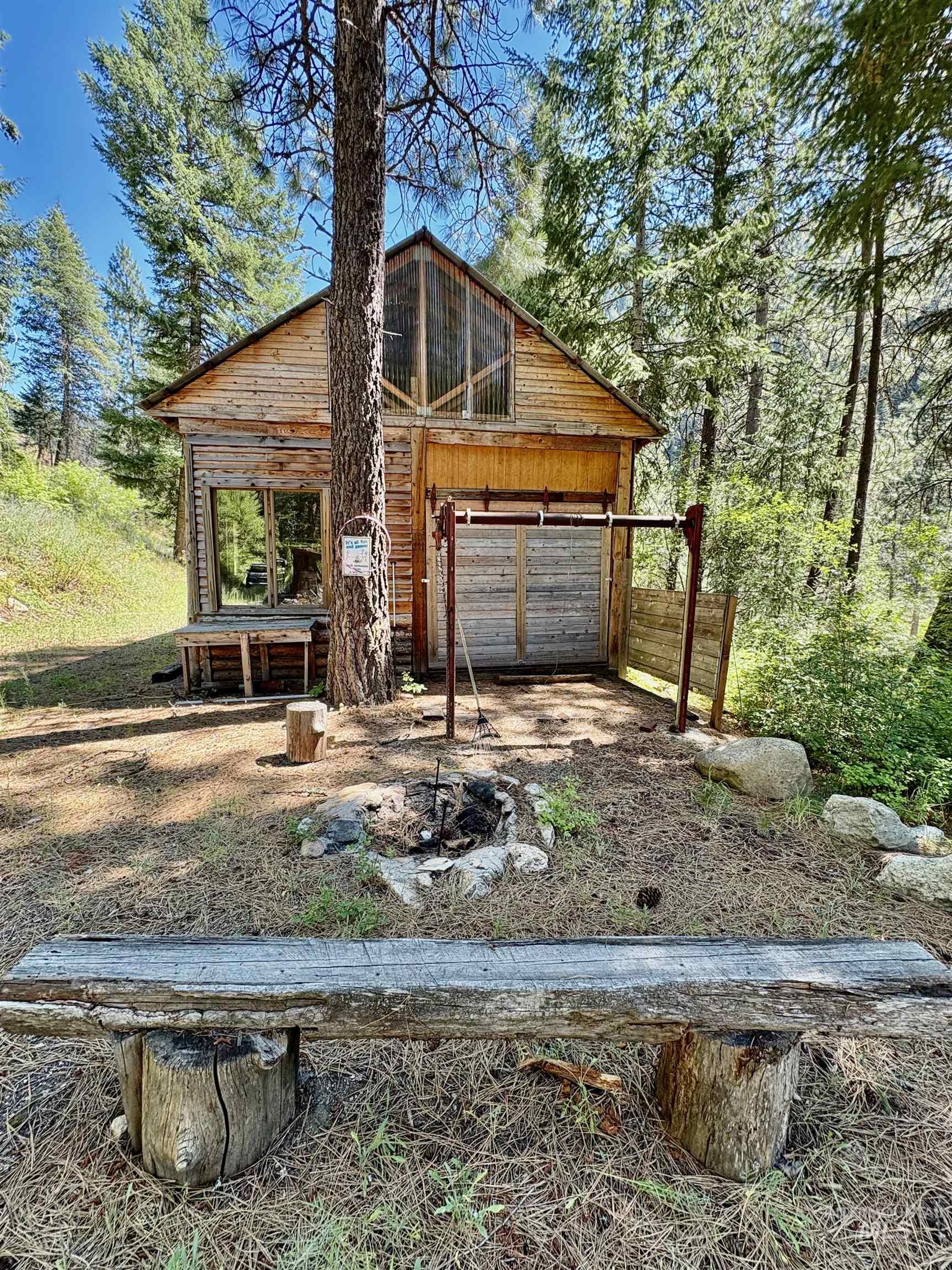 4966 Highway 95 Property Photo 9