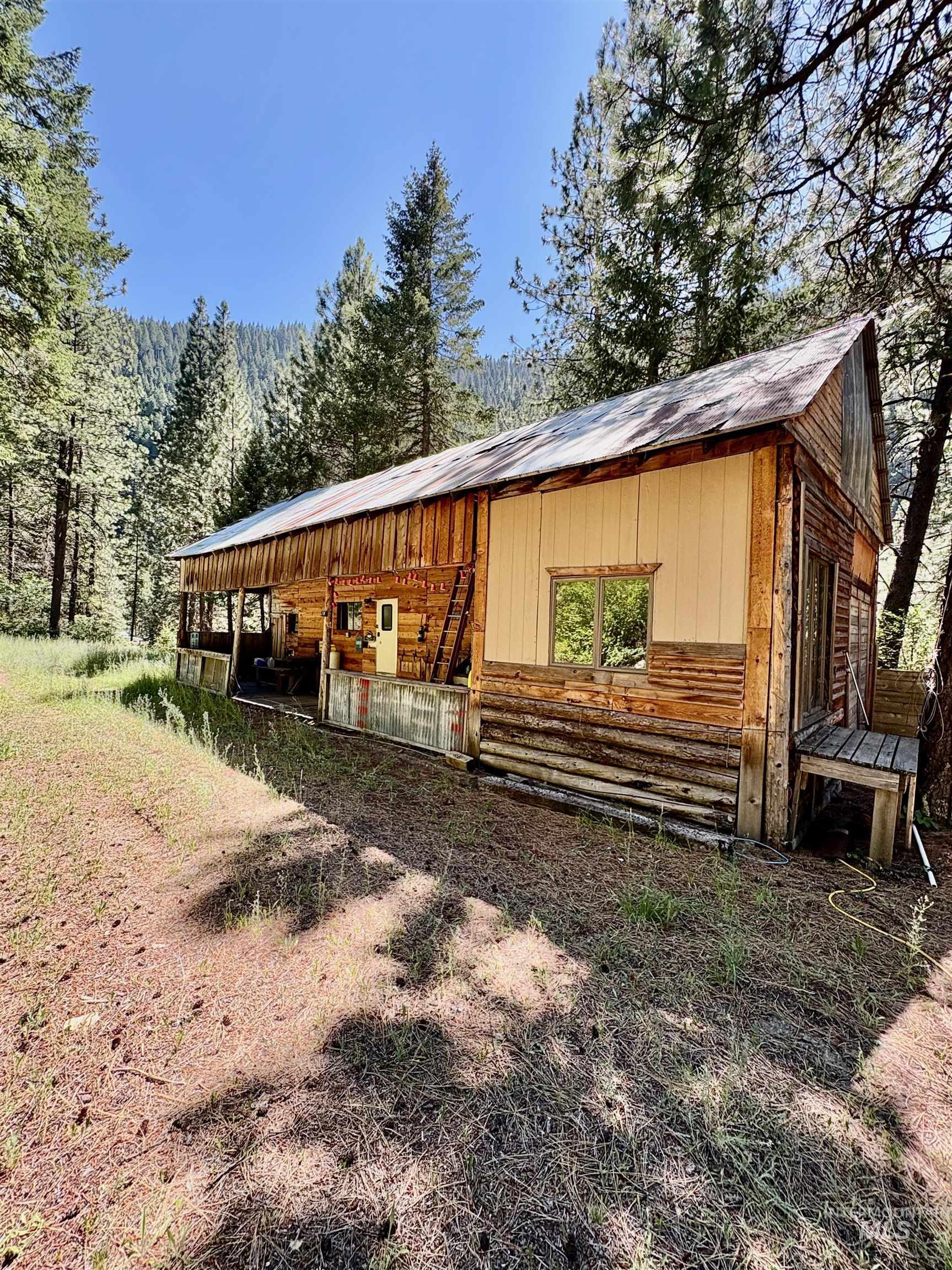 4966 Highway 95 Property Photo 13