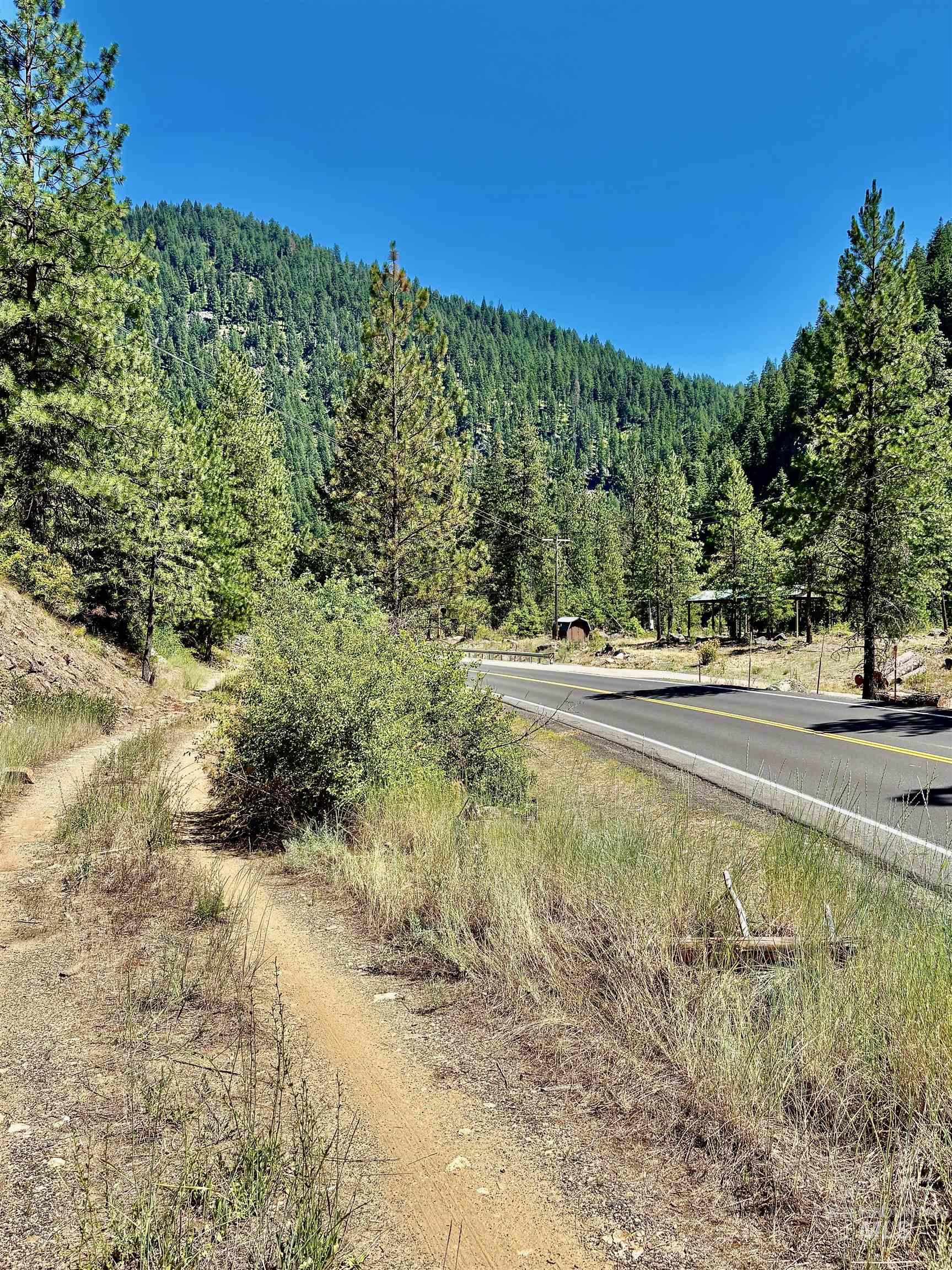 4966 Highway 95 Property Photo 17