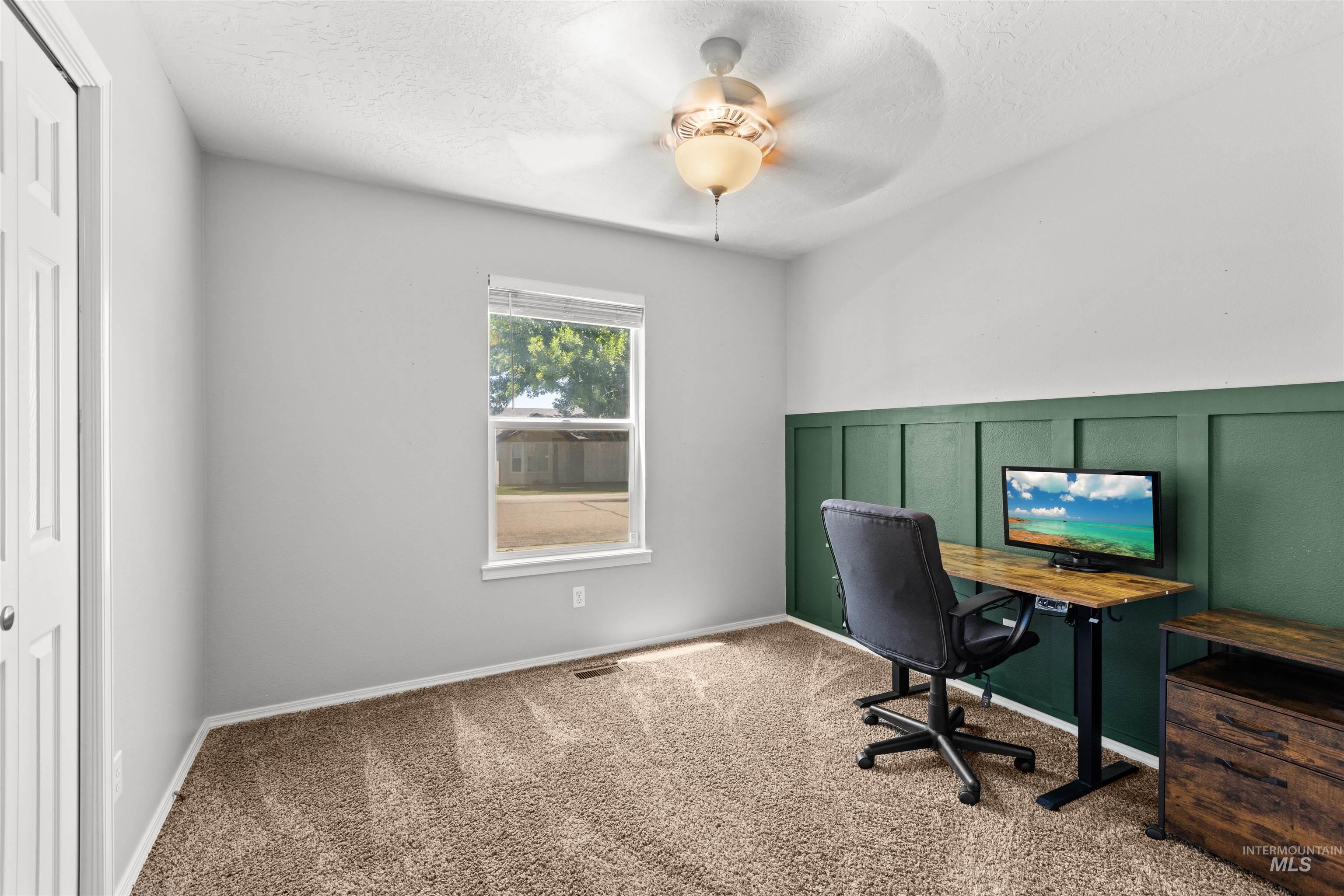 1834 W Topanga Drive Property Photo 13