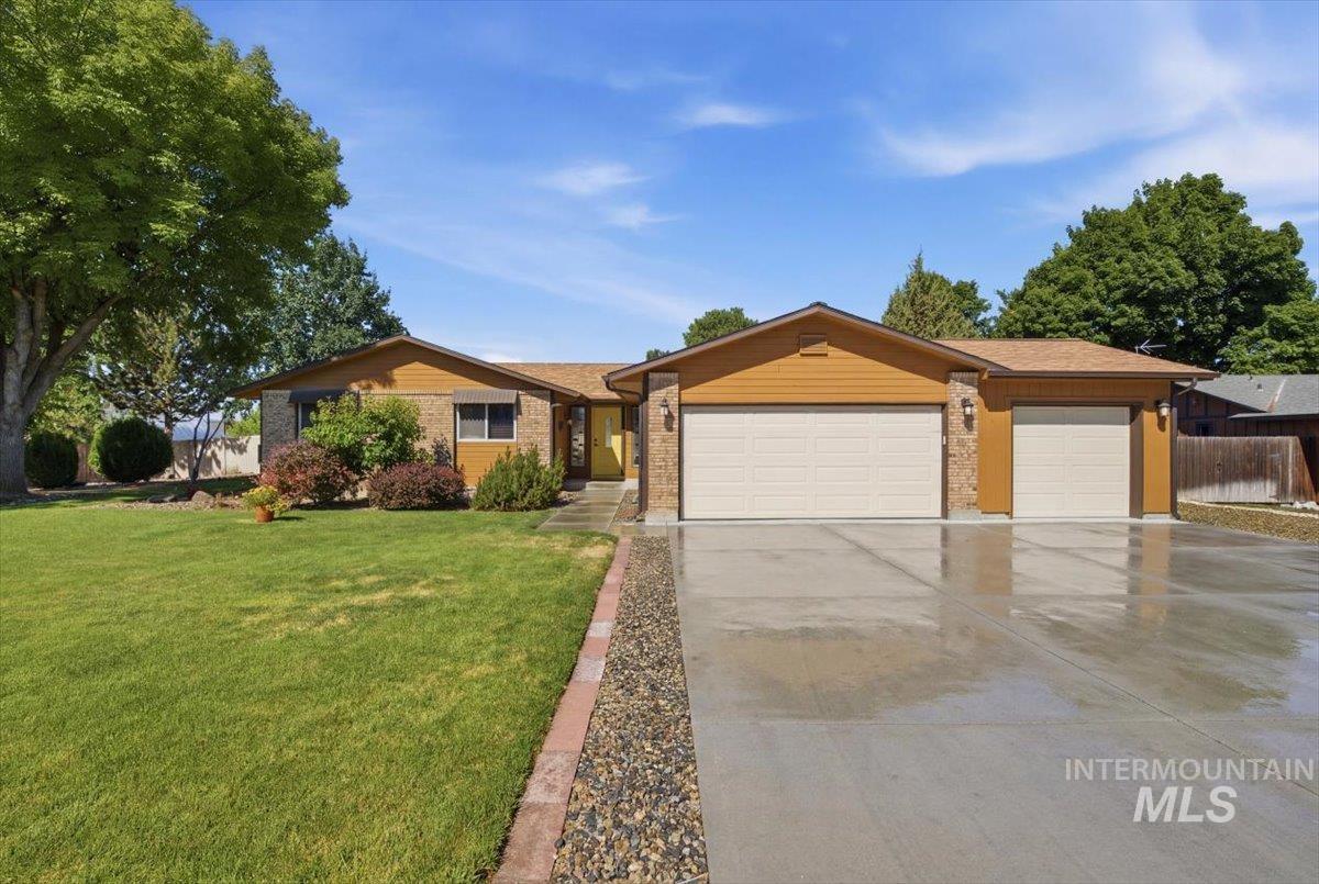 5507 W Latigo Dr. Property Photo 3