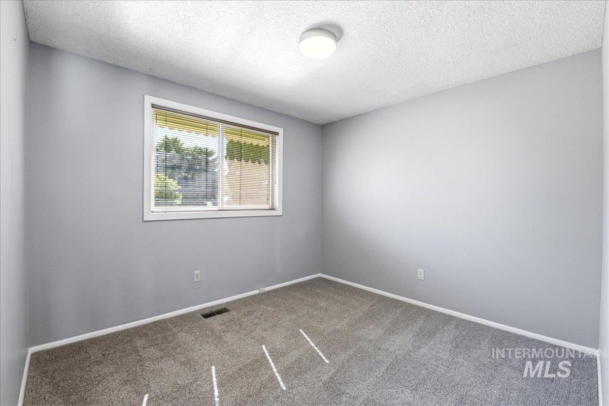 5507 W Latigo Dr. Property Photo 22