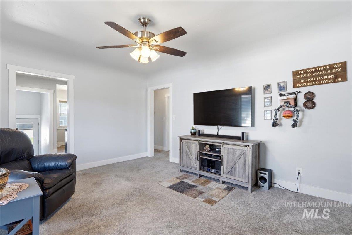 620 16th Avenue S. Property Photo 6