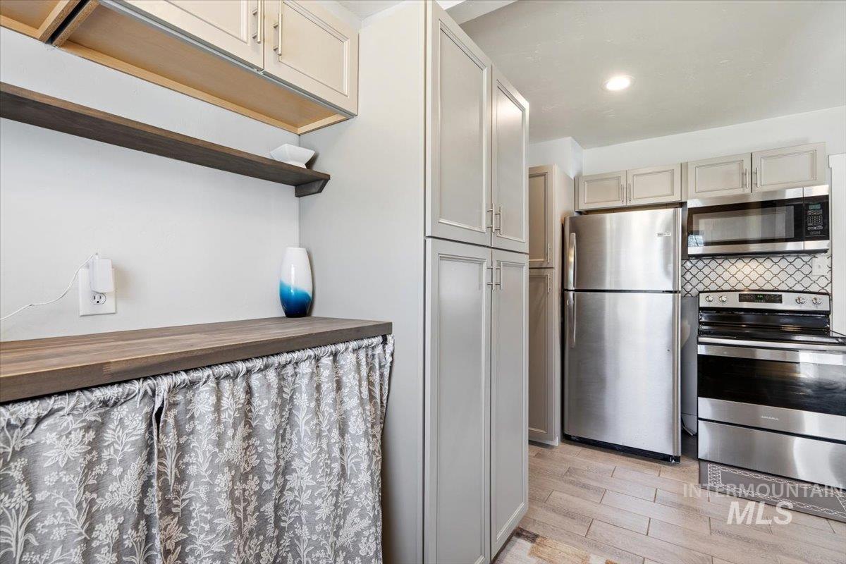 620 16th Avenue S. Property Photo 13