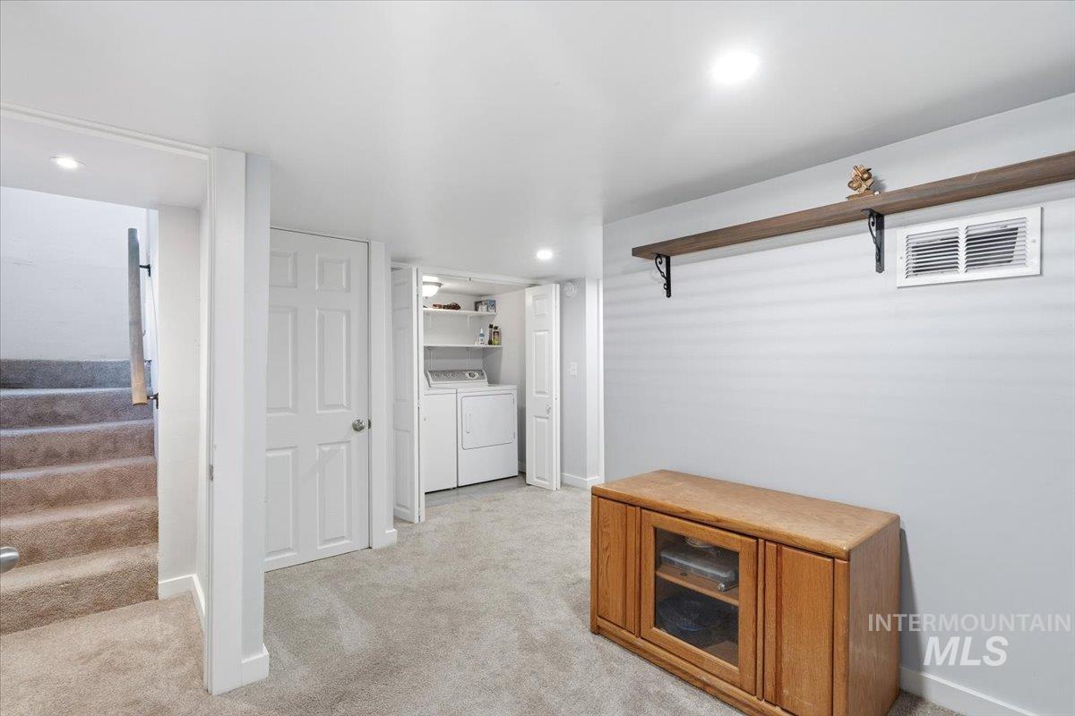 620 16th Avenue S. Property Photo 21