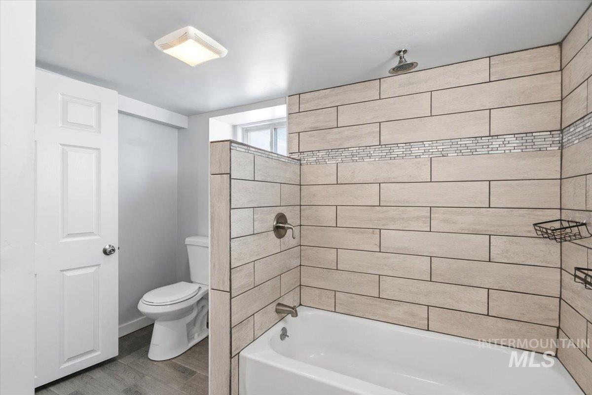 620 16th Avenue S. Property Photo 24