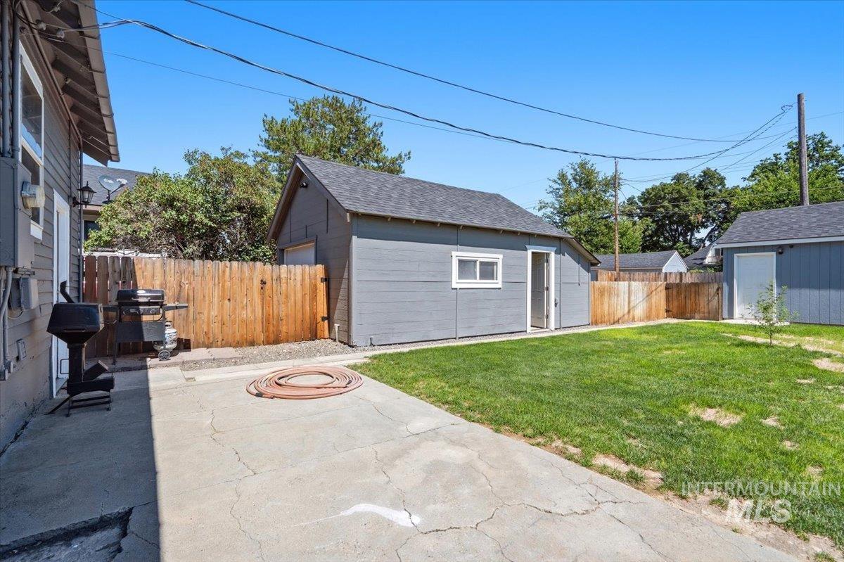 620 16th Avenue S. Property Photo 27
