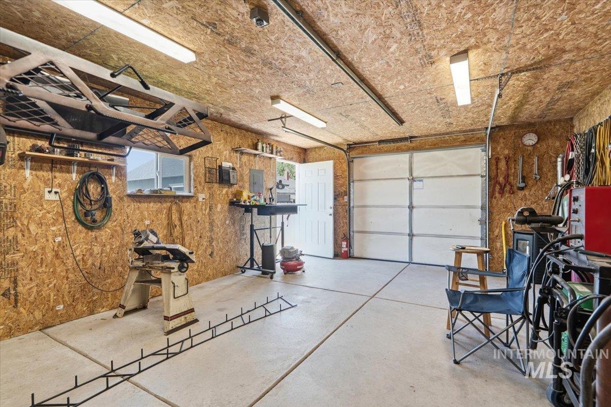 620 16th Avenue S. Property Photo 34