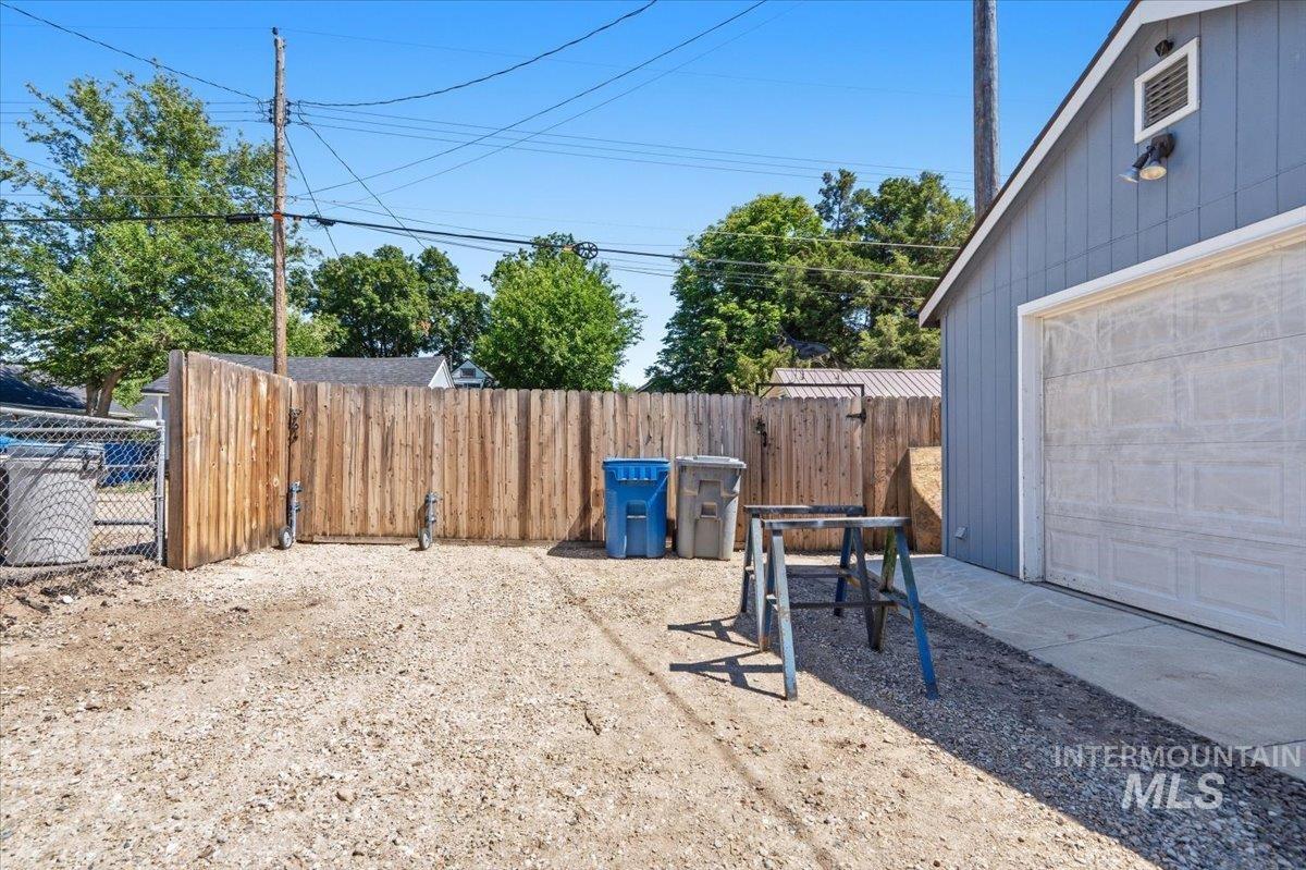 620 16th Avenue S. Property Photo 37