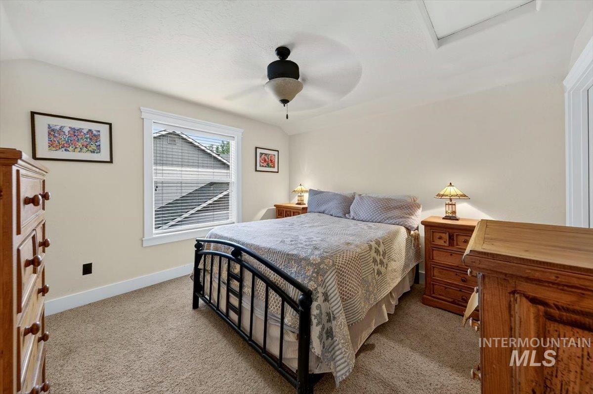 1180 N Powder River Dr. Property Photo 28