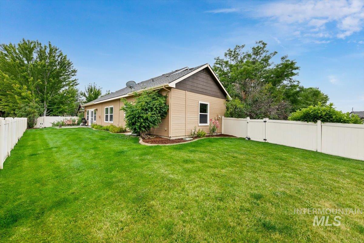 1180 N Powder River Dr. Property Photo 36