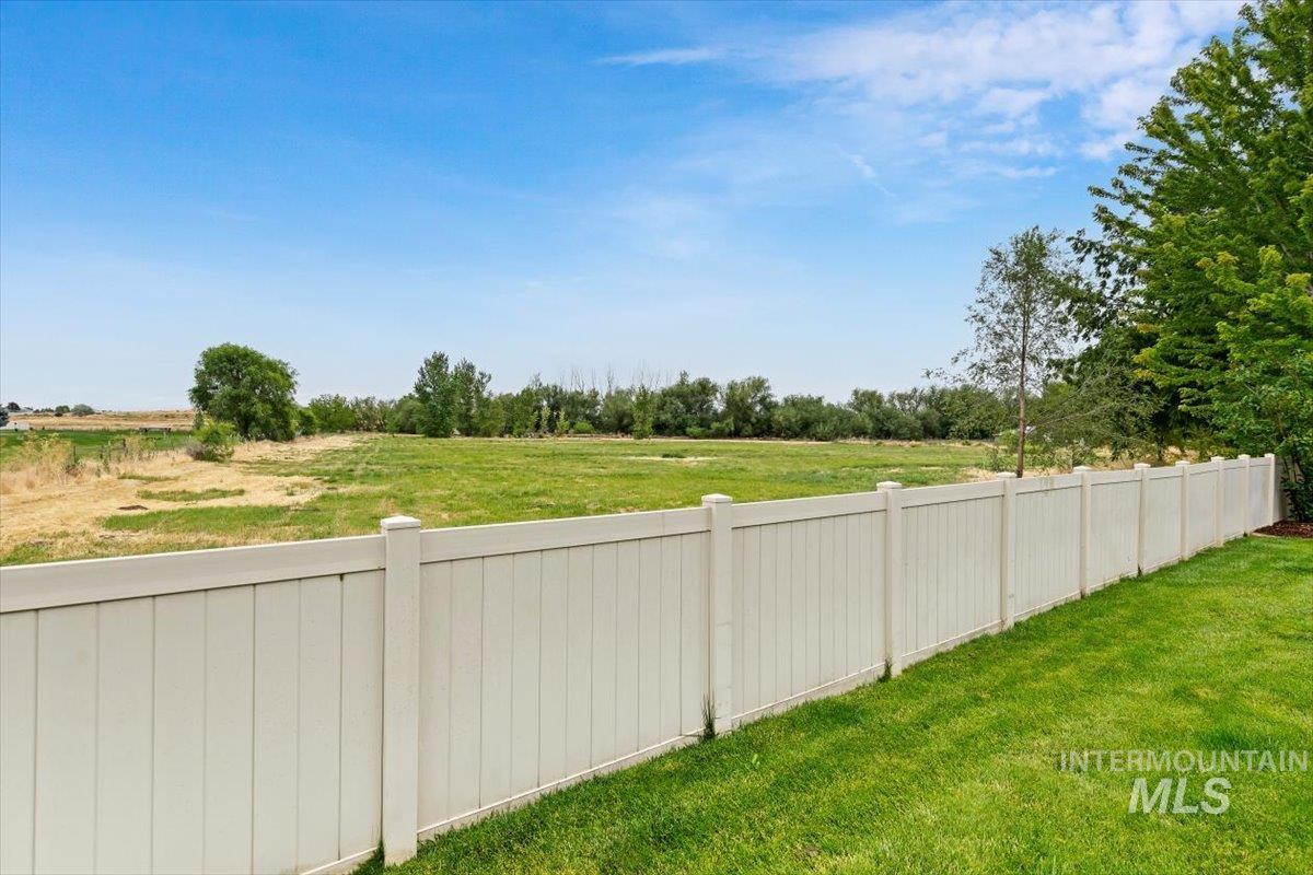 1180 N Powder River Dr. Property Photo 37