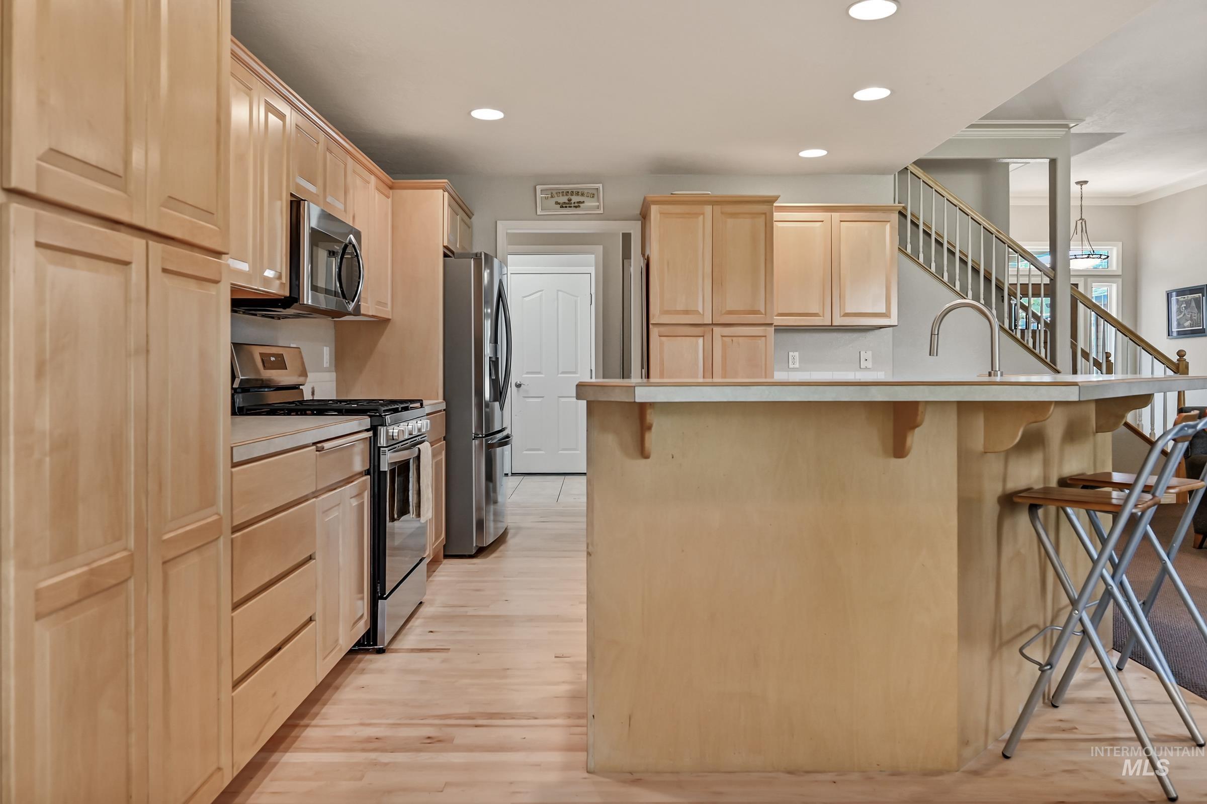 2057 E Walling Court Property Photo 12
