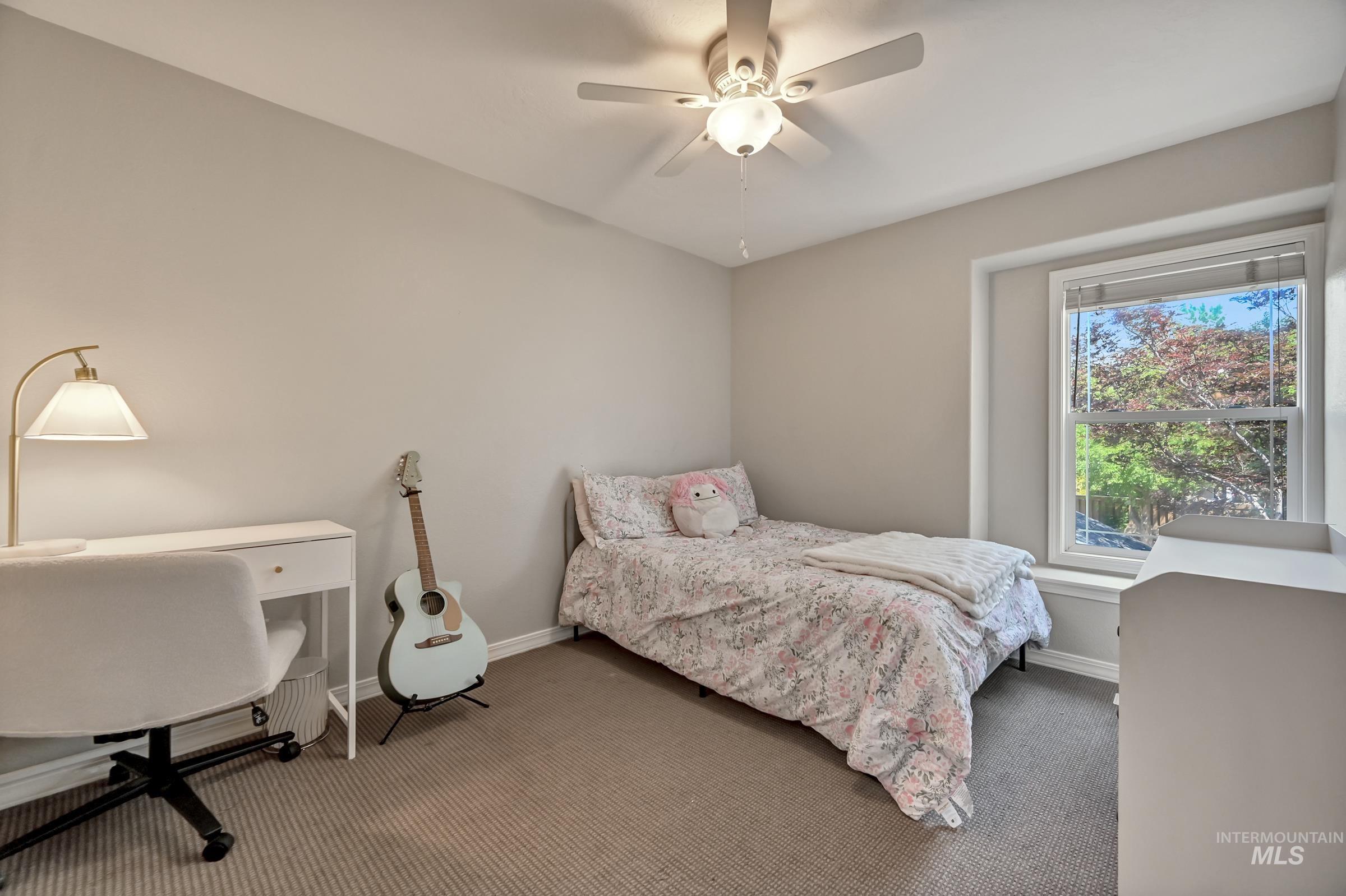 2057 E Walling Court Property Photo 21