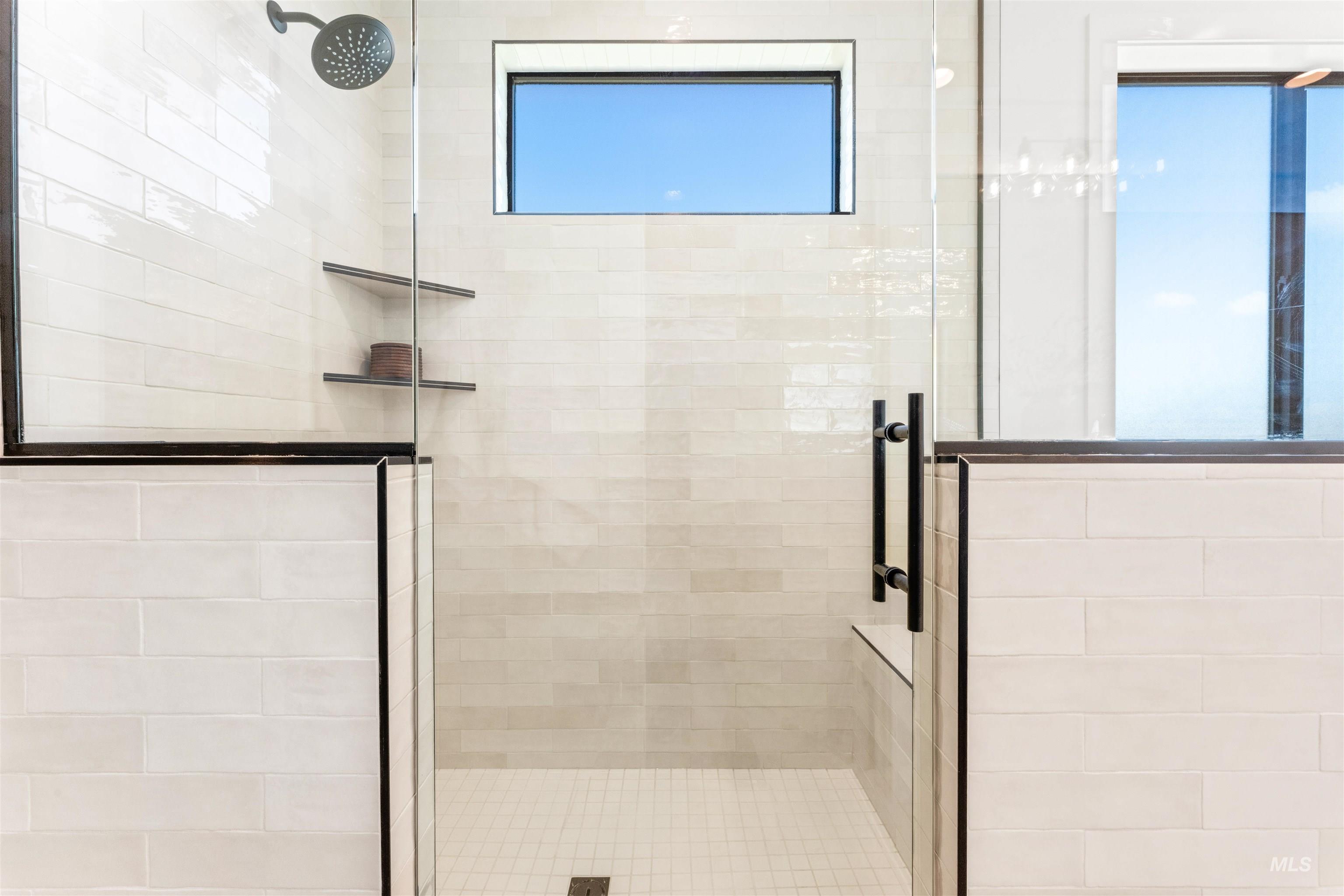 21812 Akira Property Photo 26