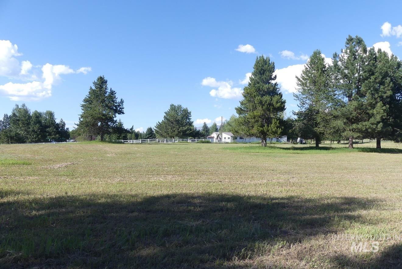 495 S Samson Trail Property Photo 22