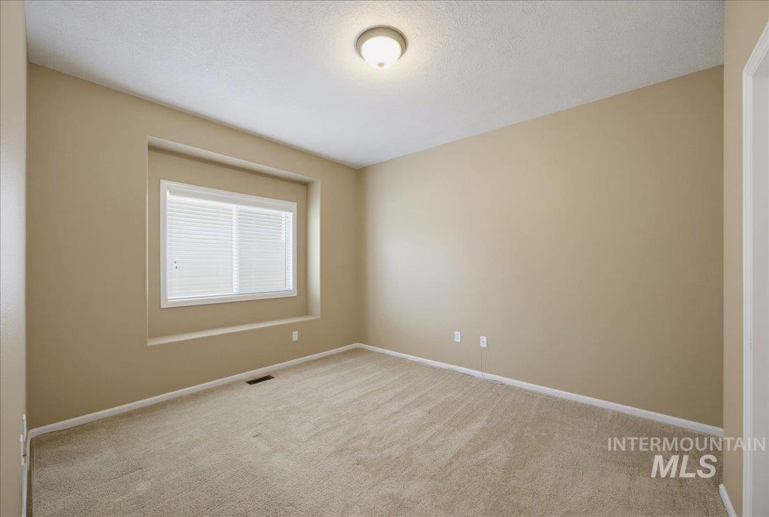 3054 W Sheryl Dr Property Photo 8