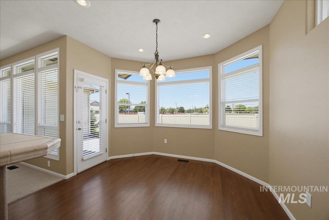 3054 W Sheryl Dr Property Photo 16