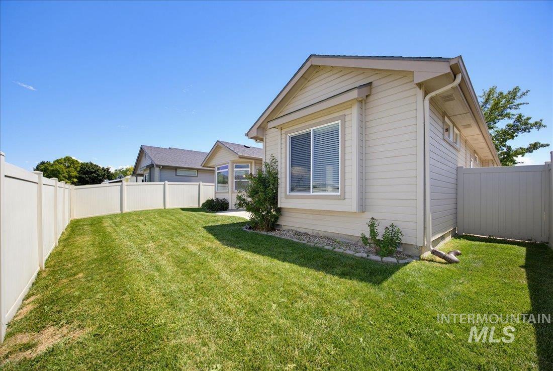 3054 W Sheryl Dr Property Photo 28