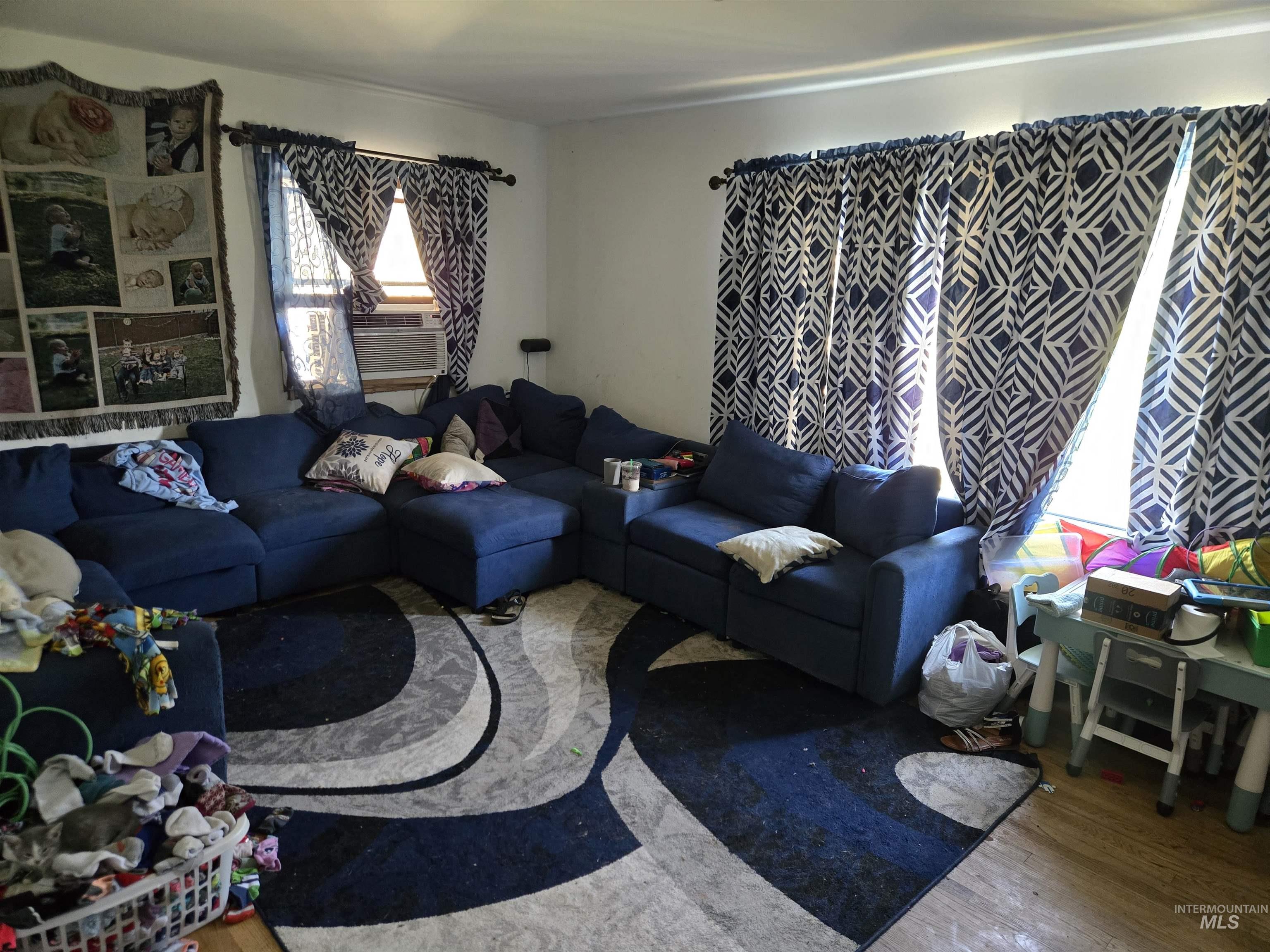 620 Burrell Ave. Property Photo 3