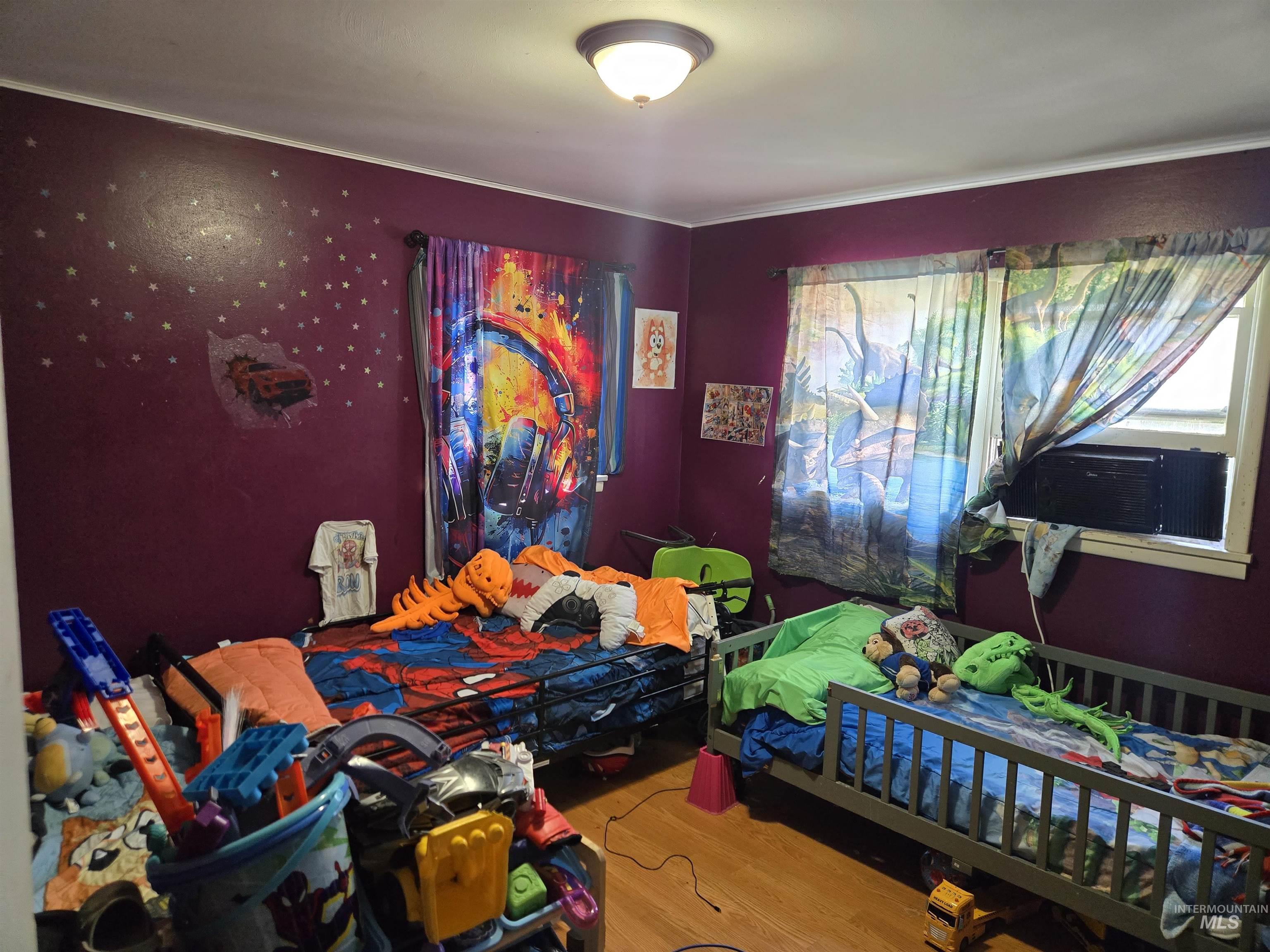 620 Burrell Ave. Property Photo 4