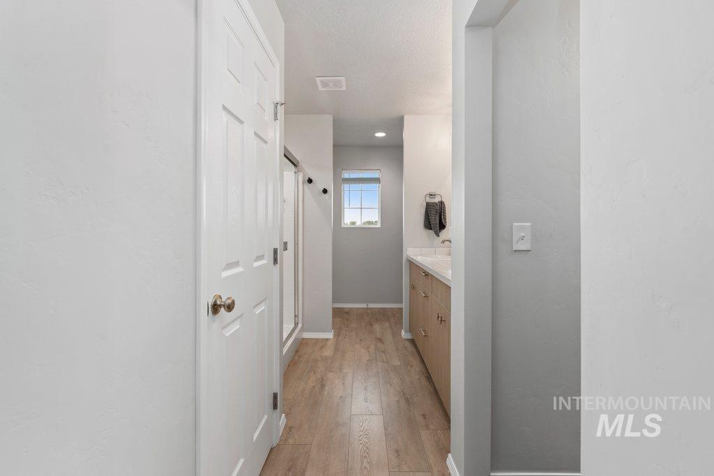 1364 Old Mill St Property Photo 20