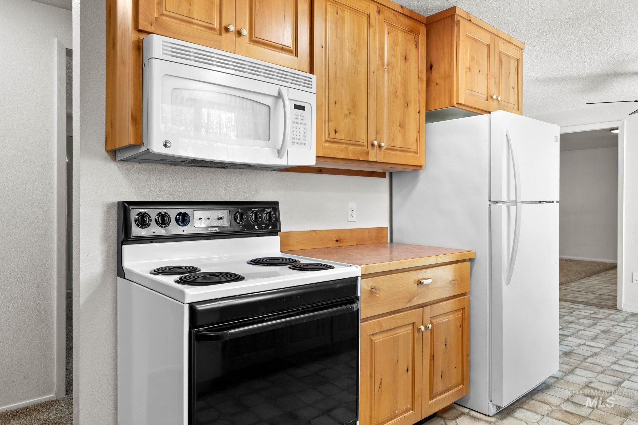 500 Berkley St. Property Photo 14
